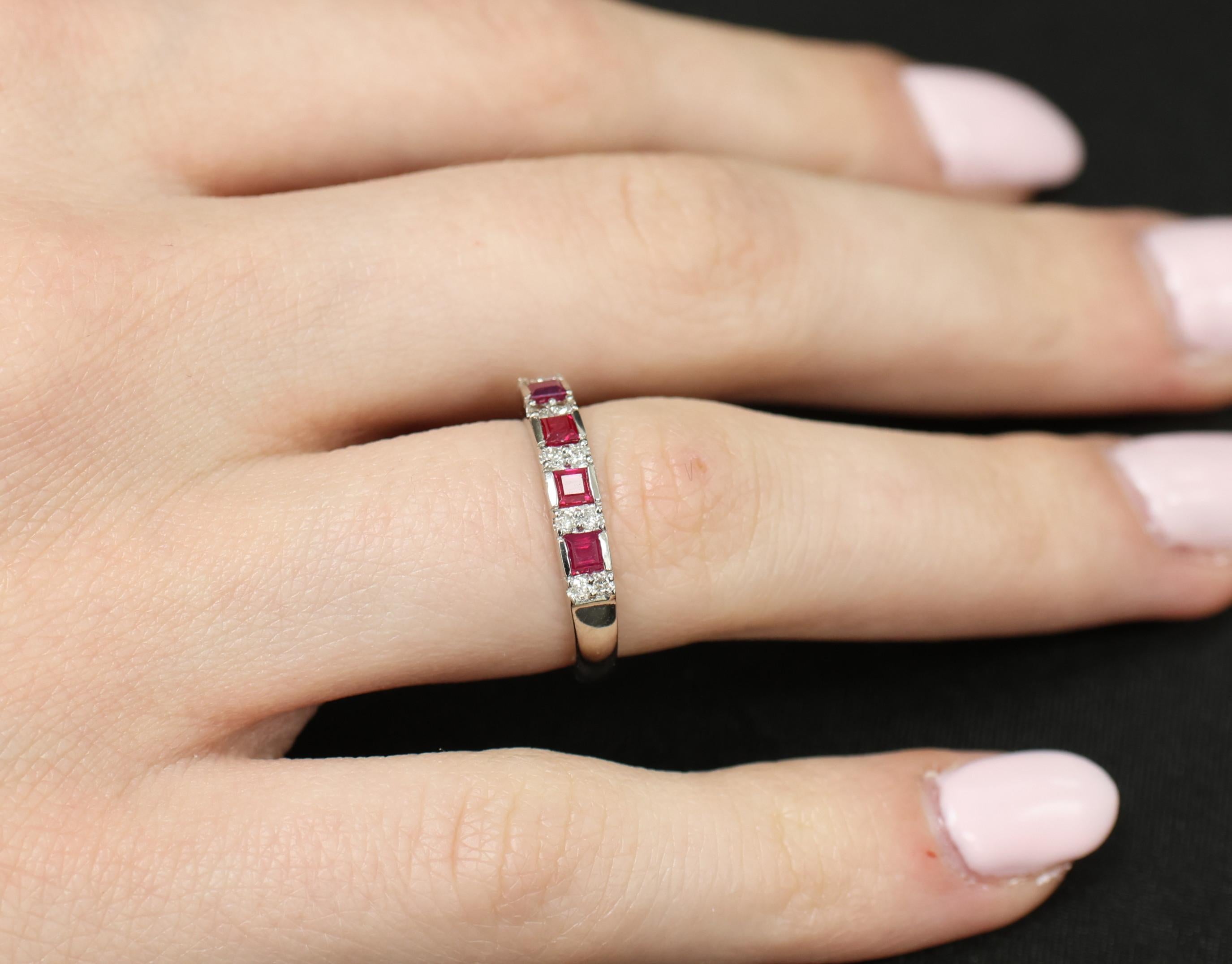 Vintage 0.55ct Vivid Red Ruby & 0.15ct Diamond Platinum 3.5mm Band Size 6.25
