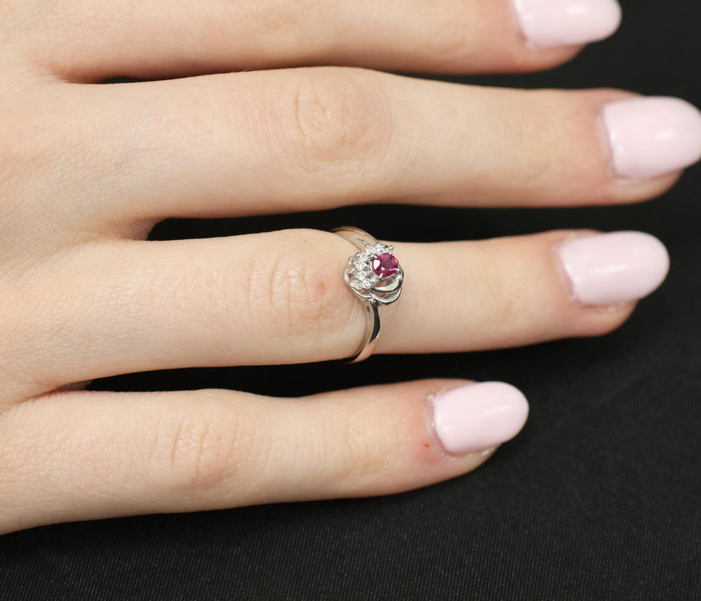 Vintage 0.21ct Natural Ruby & 0.05ct Diamond Handmade Platinum Ring Size 4.5
