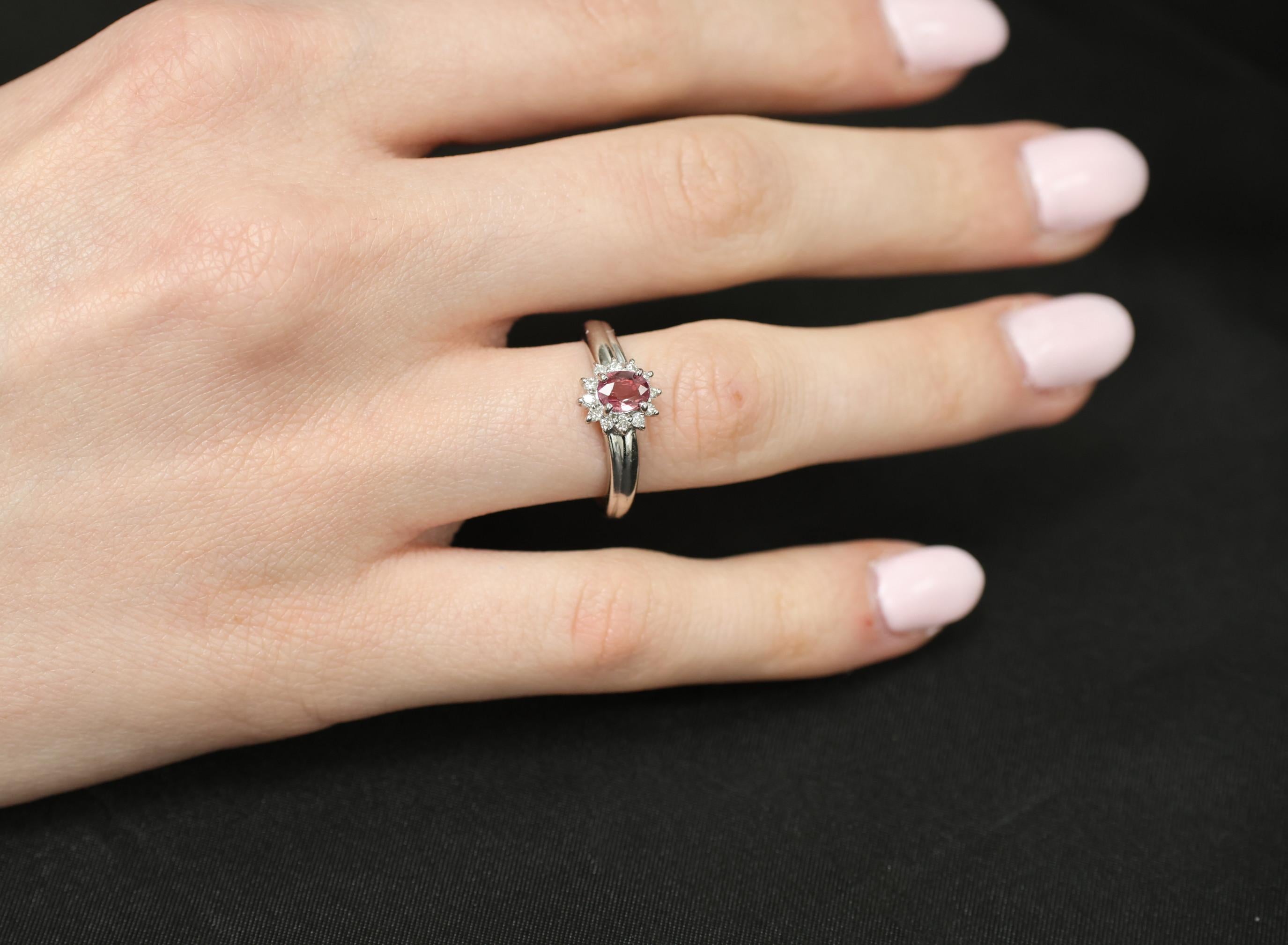 Fine 0.54ct Padparadscha Sapphire & 0.15ct Diamond Platinum Ring Size 7.5, 4.62g