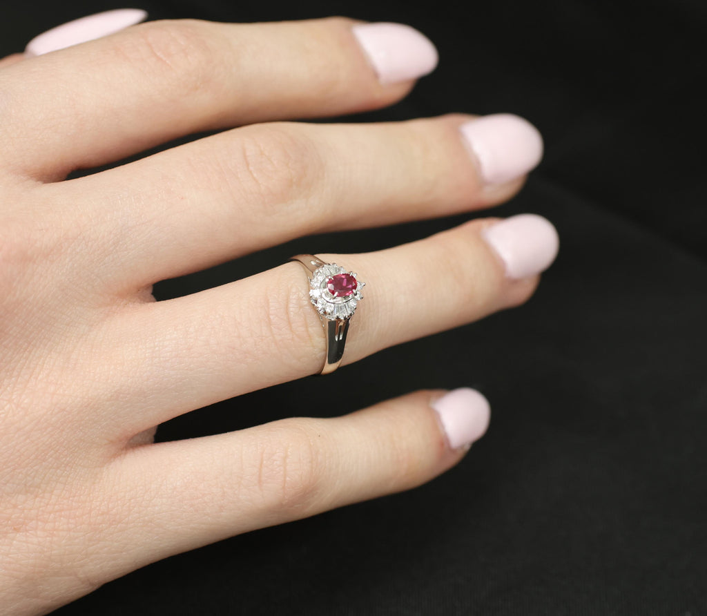 Vintage 0.23ct Ruby & 0.18ct Diamond Platinum Cocktail Ring Size 6.25