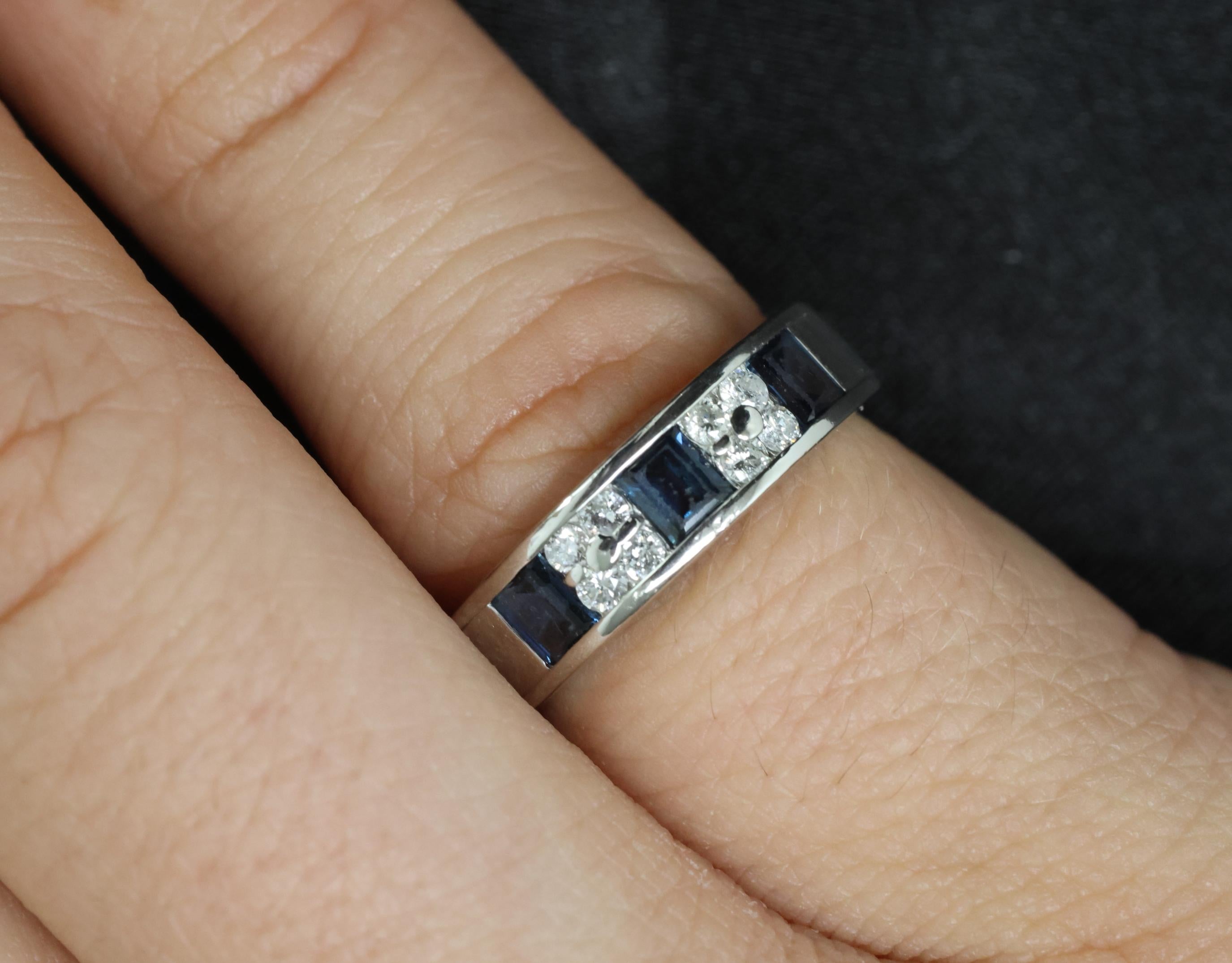 Vintage 0.68ct Natural Blue Sapphire 0.18ct Diamond Platinum 4.9mm Band Size 5.5