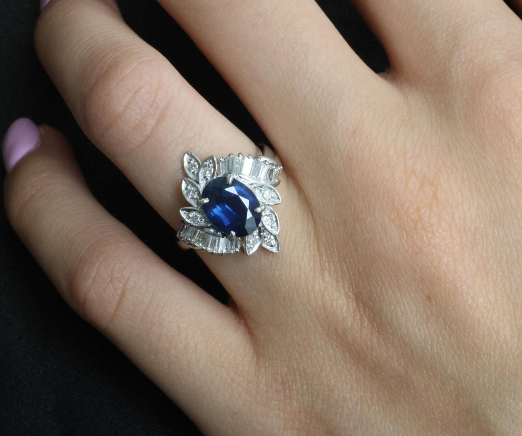 Fine 2.47ct GIA Blue Sapphire & 0.52ct Diamond Halo Platinum Ring, Size 5.75