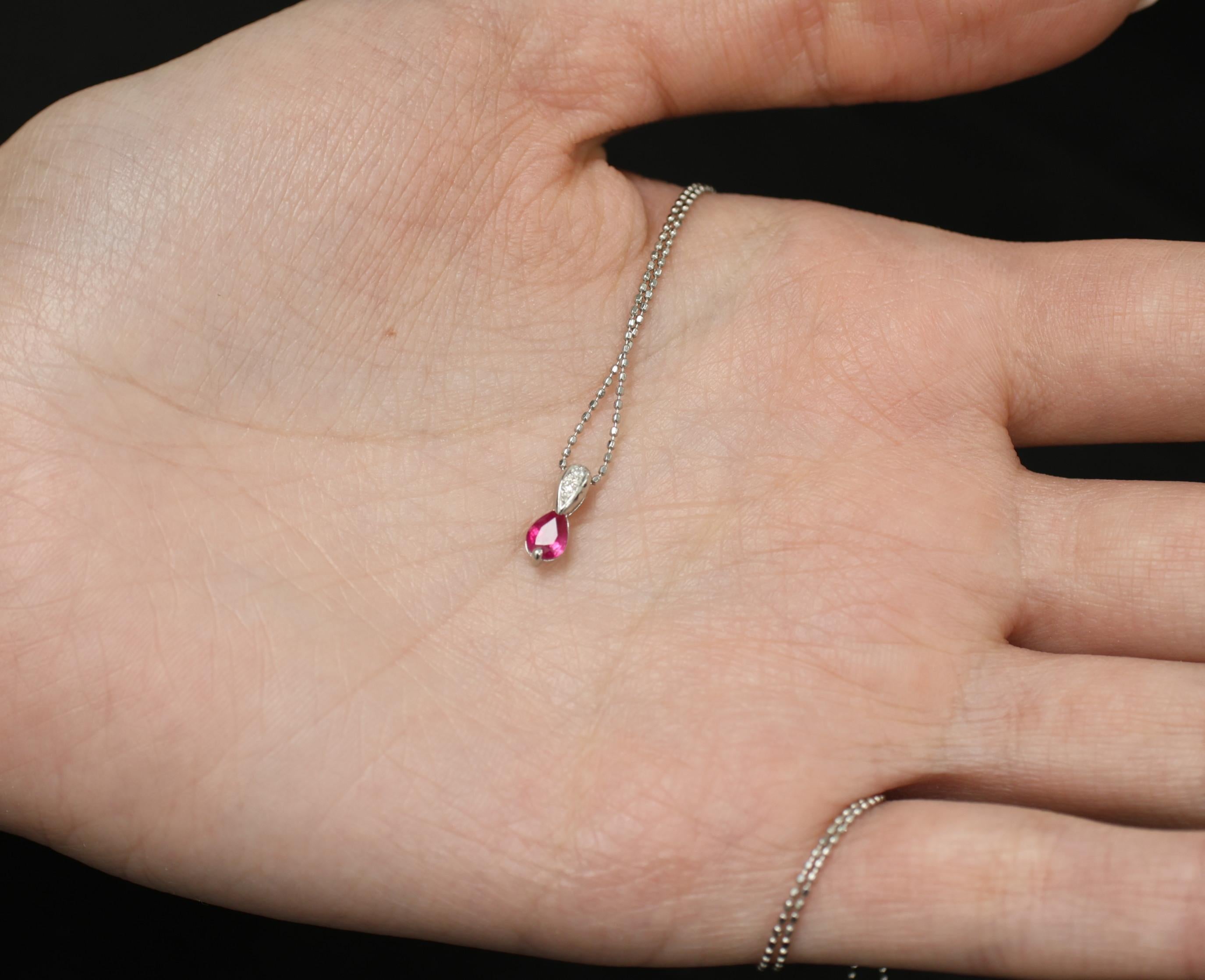 Vintage 0.25ct Ruby & 0.04ct Diamond 16 Inch Ball Chain Platinum Necklace, 2.22g