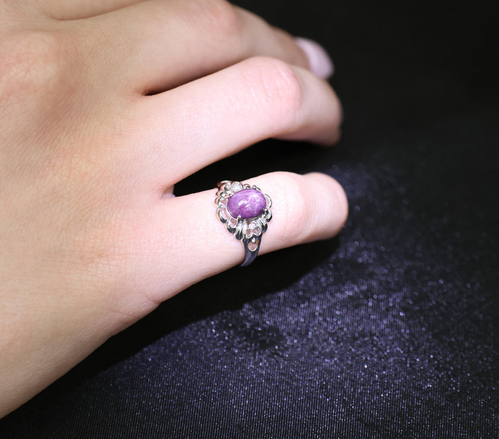 Vintage 2.10ct Natural Star Ruby & 0.02ct Diamond Platinum Ring Size 4.75, 3.0gr
