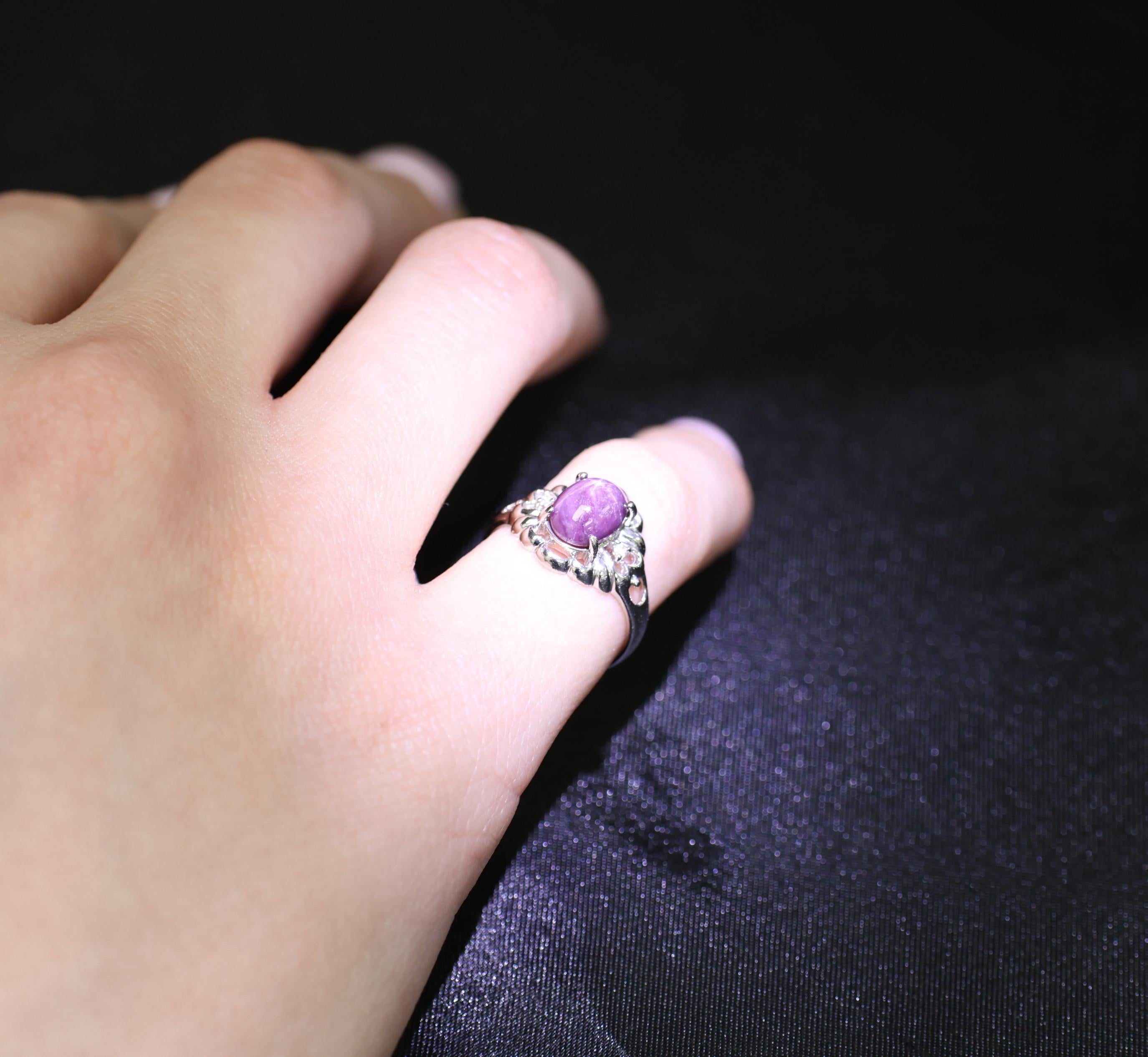 Vintage 2.10ct Natural Star Ruby & 0.02ct Diamond Platinum Ring Size 4.75, 3.0gr