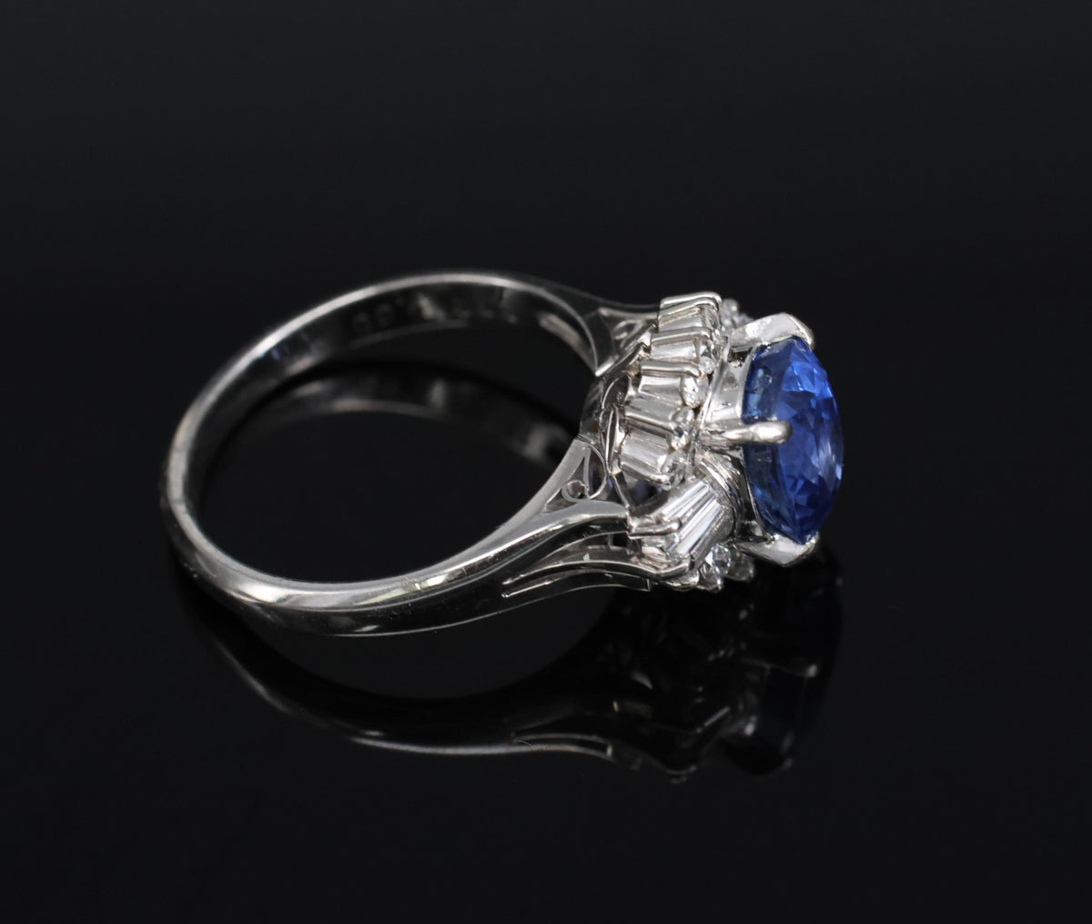 Fine 2.72ct GIA Ceylon Sapphire & 0.55ct Diamond Platinum Ring Size 6.75