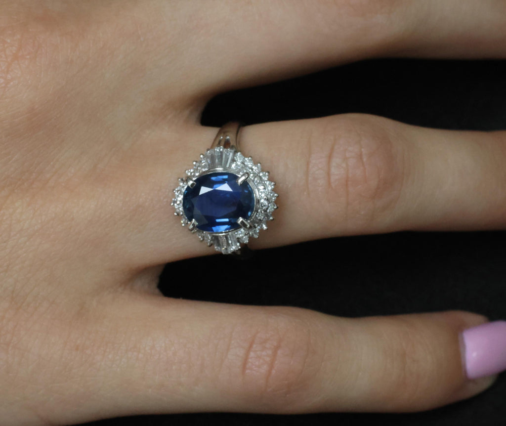 Fine 3.07ct GIA Blue Sapphire & 0.75ct Diamond Platinum Halo Ring, Size 6.75