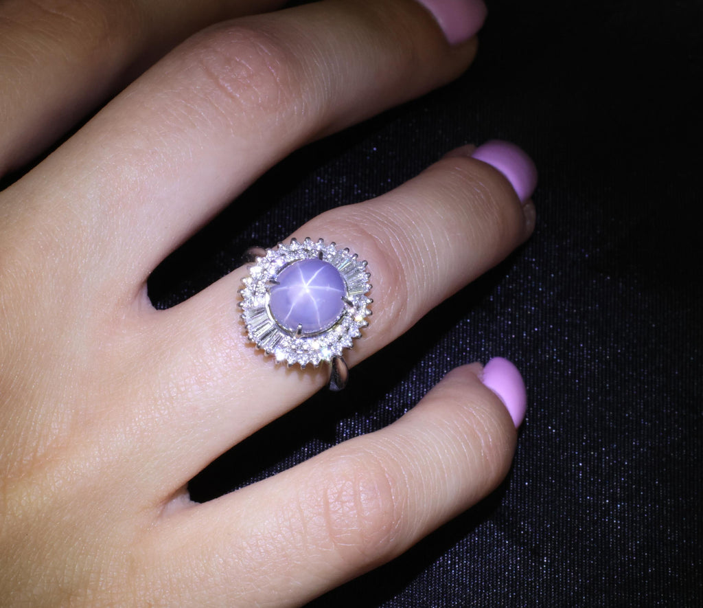 Fine 5.33ct Natural Blue Star Sapphire & 0.52ct Diamond Platinum Ring, Size 6