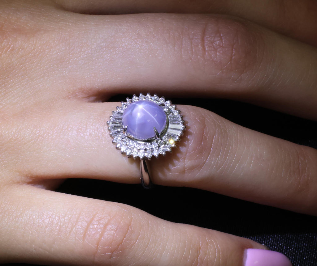 Fine 5.33ct Natural Blue Star Sapphire & 0.52ct Diamond Platinum Ring, Size 6