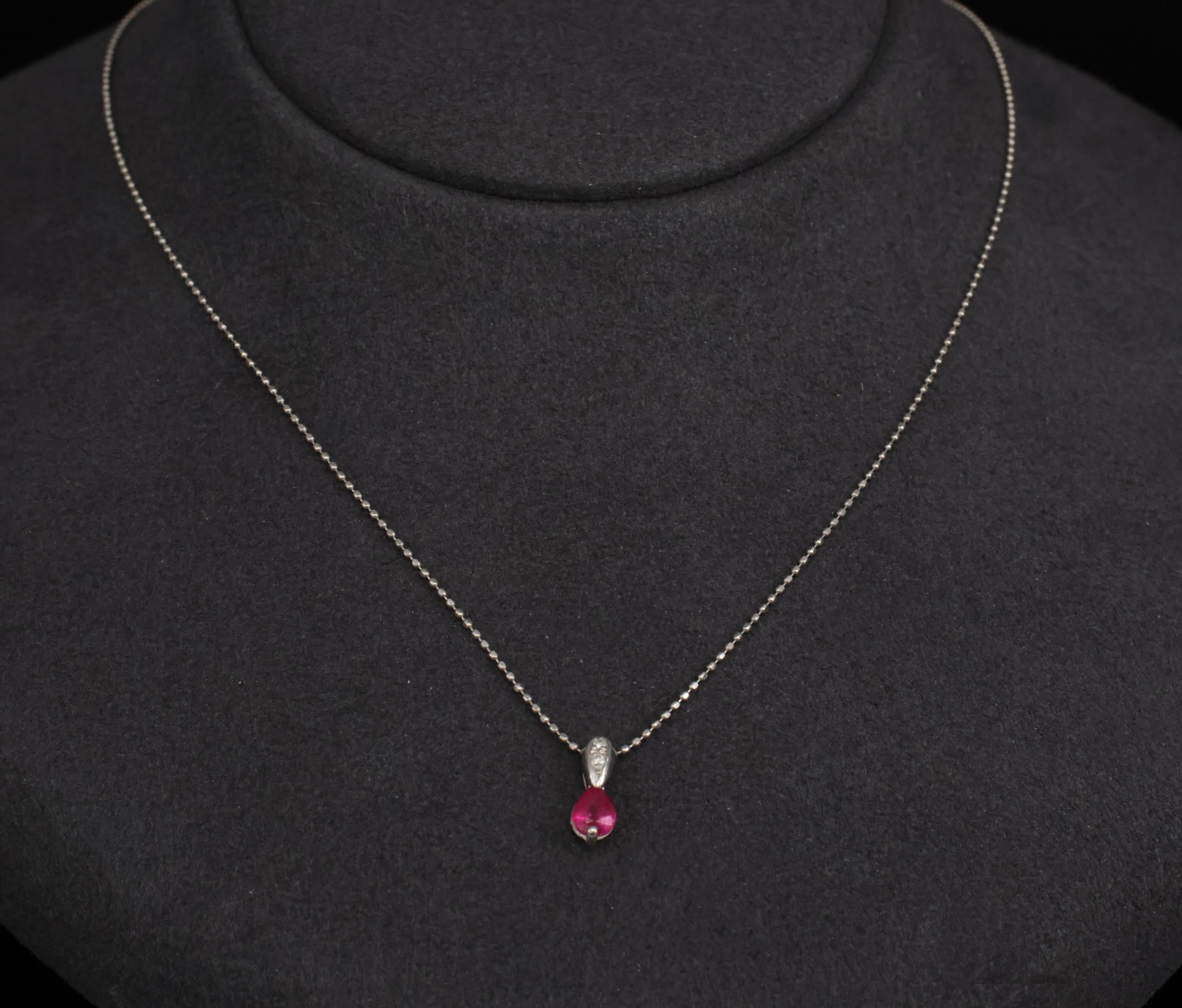 Vintage 0.25ct Ruby & 0.04ct Diamond 16 Inch Ball Chain Platinum Necklace, 2.22g