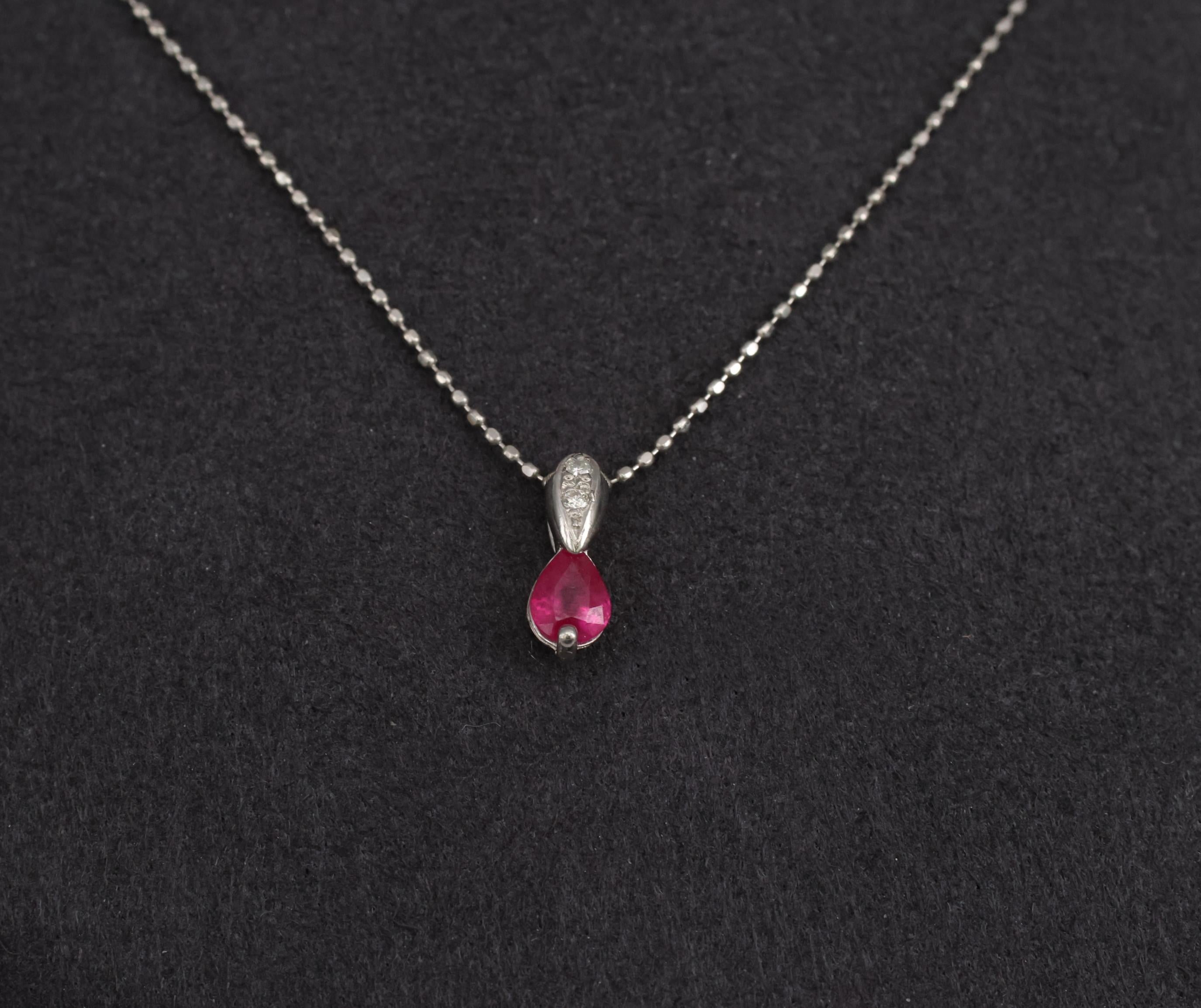 Vintage 0.25ct Ruby & 0.04ct Diamond 16 Inch Ball Chain Platinum Necklace, 2.22g