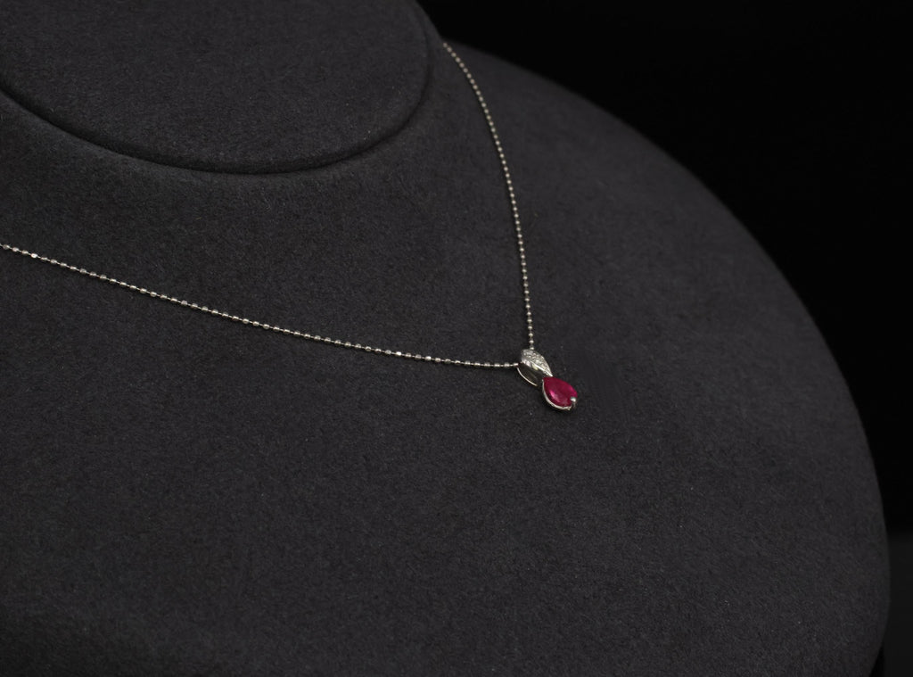 Vintage 0.25ct Ruby & 0.04ct Diamond 16 Inch Ball Chain Platinum Necklace, 2.22g