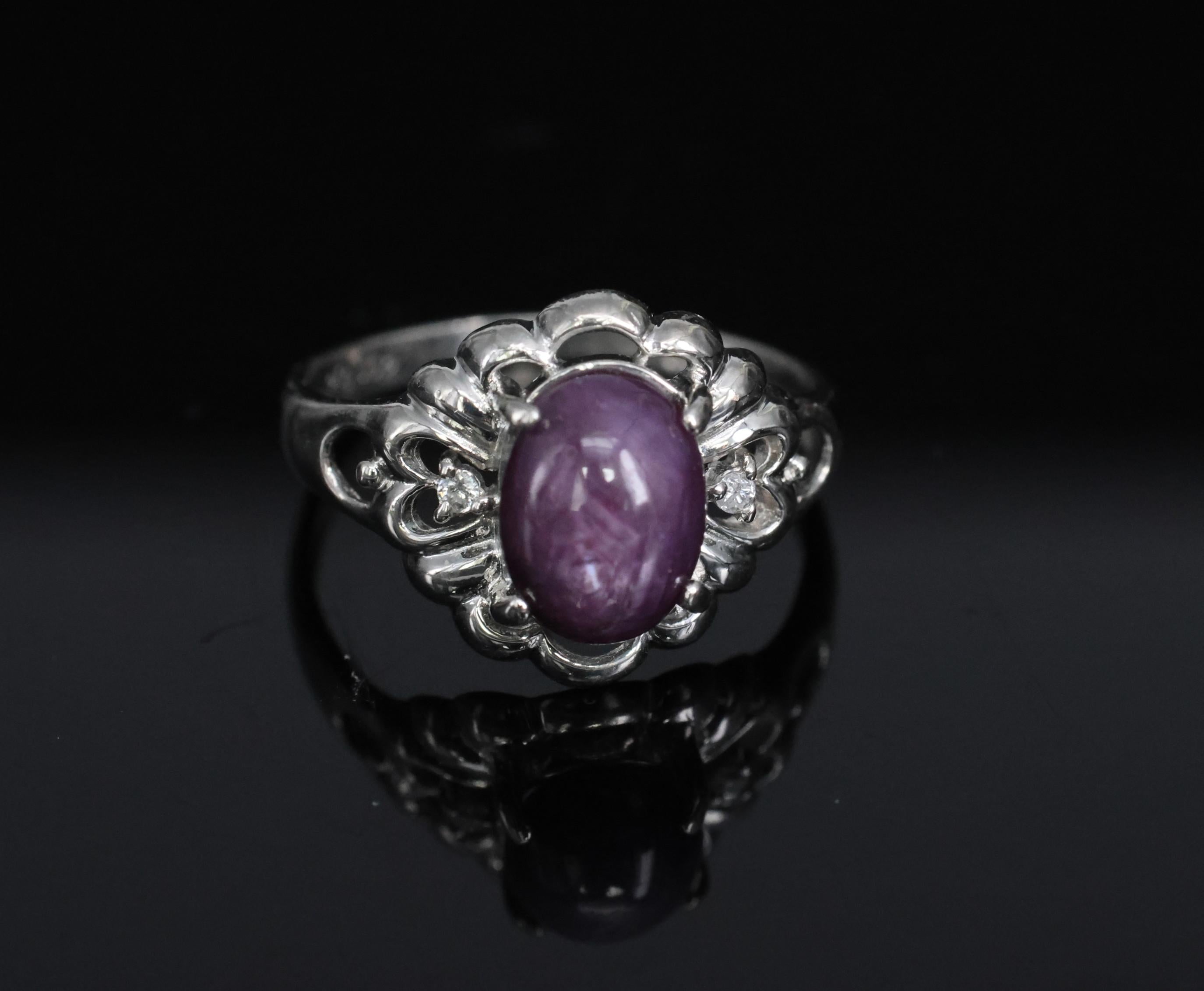 Vintage 2.10ct Natural Star Ruby & 0.02ct Diamond Platinum Ring Size 4.75, 3.0gr