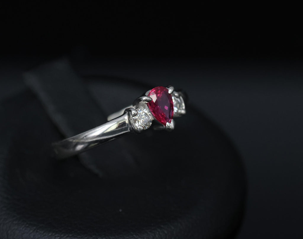 0.31ct Pear Shape Natural Ruby & 0.14ct Diamond Platinum Ring Size 6.25, 2.8g