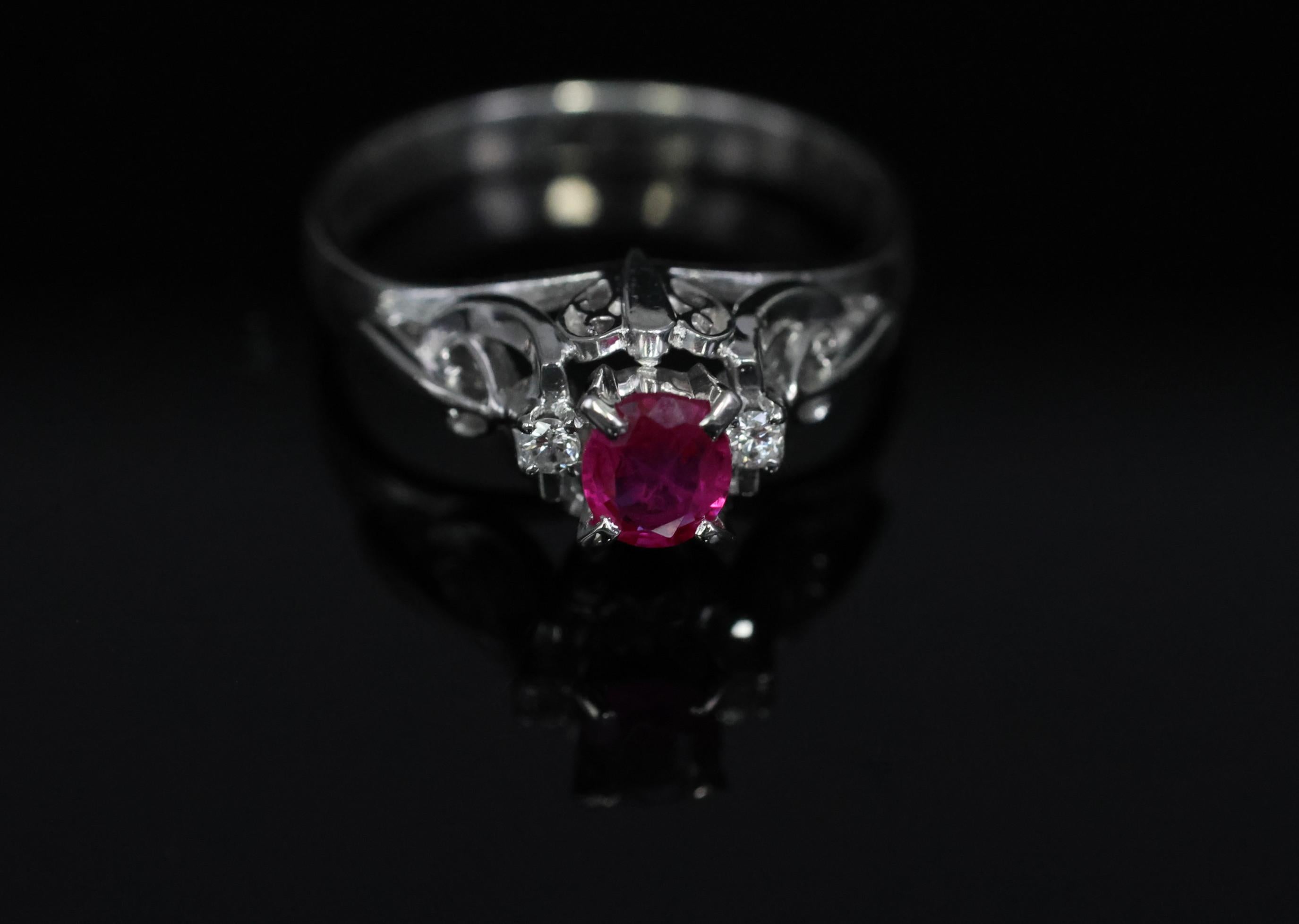 Vintage 0.30ct Ruby & 0.06ct Diamond Handmade Platinum Ring Size 6.25, 3.54g