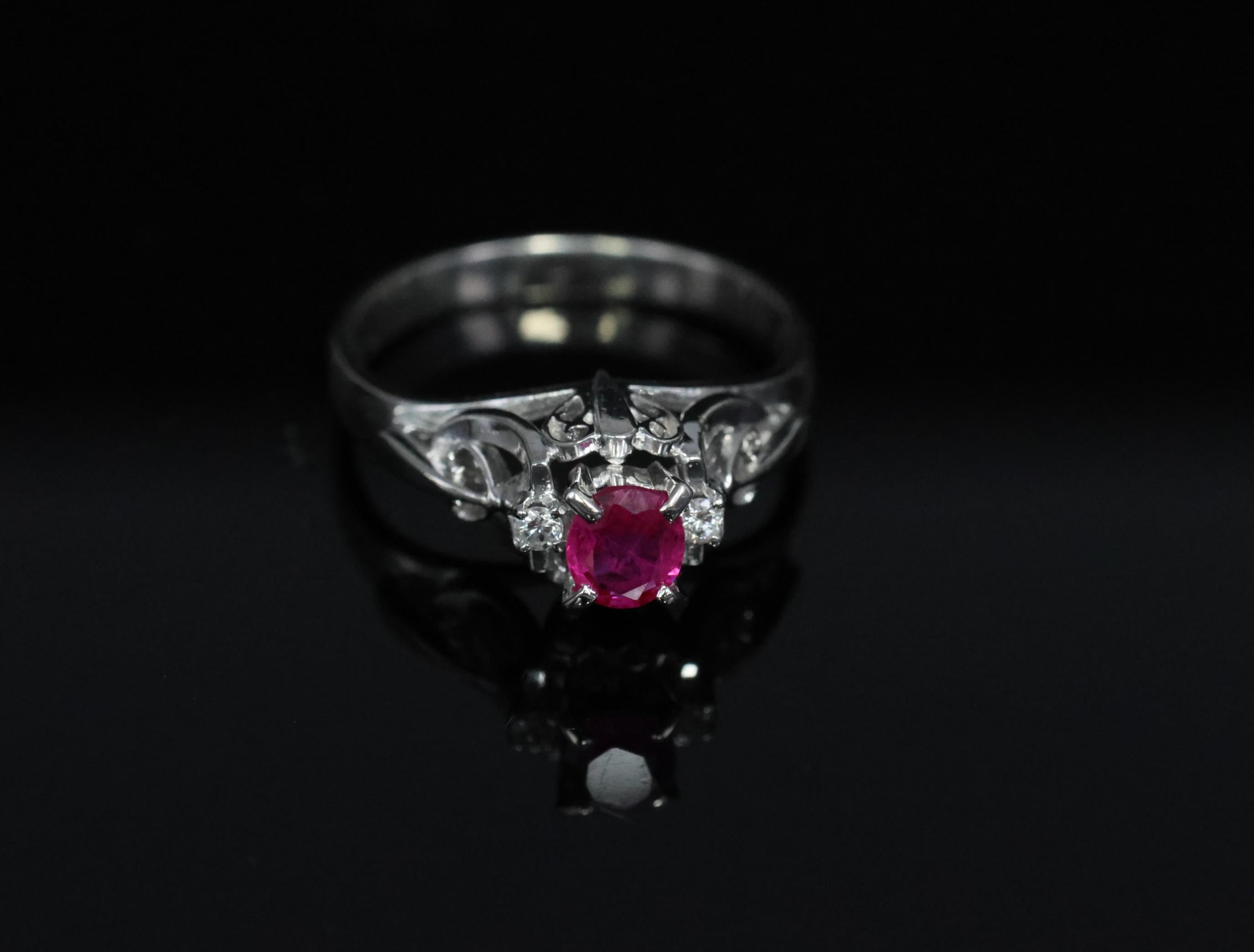Vintage 0.30ct Ruby & 0.06ct Diamond Handmade Platinum Ring Size 6.25, 3.54g