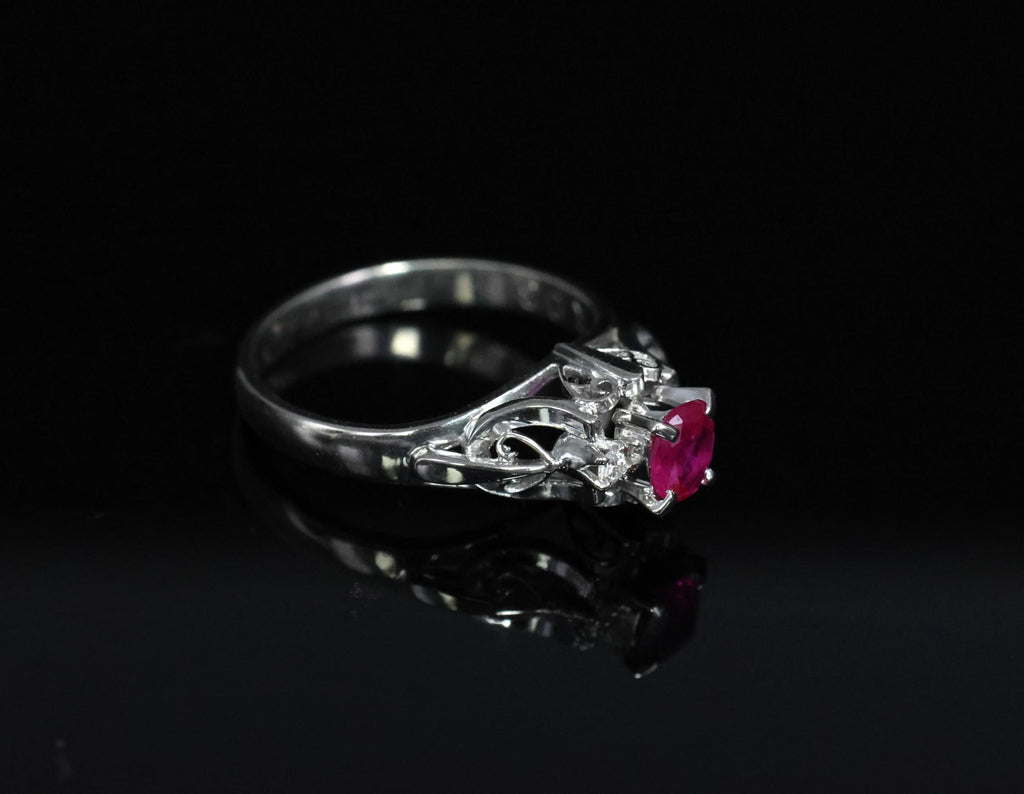 Vintage 0.30ct Ruby & 0.06ct Diamond Handmade Platinum Ring Size 6.25, 3.54g