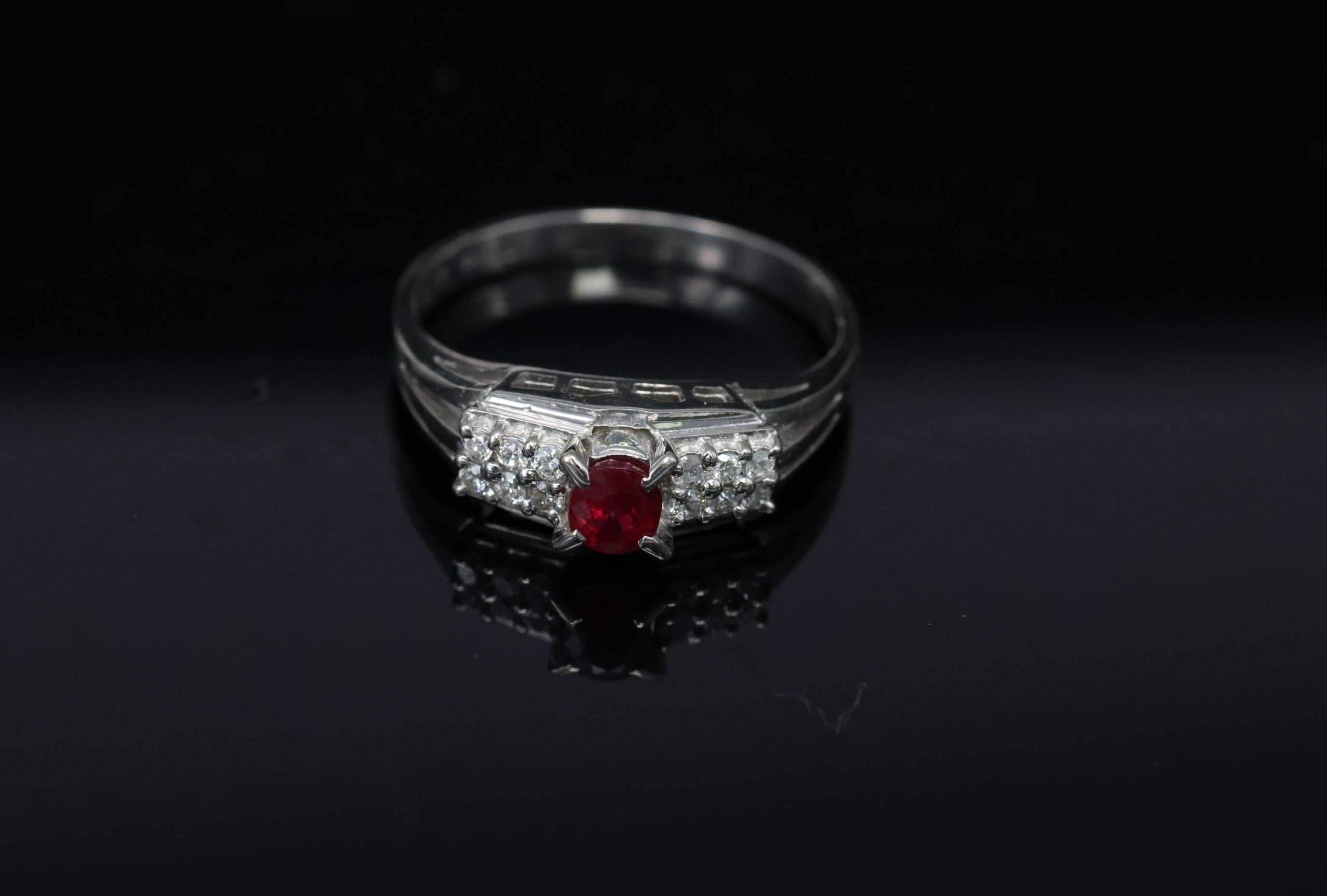 Vintage 0.40ct Vivid Red Ruby & 0.12ct Diamond Platinum Ring Size 6.75. 3.93g