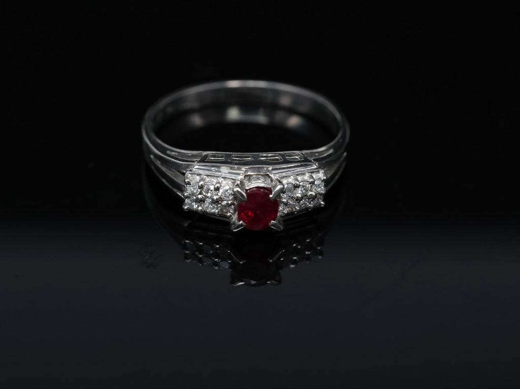 Vintage 0.40ct Vivid Red Ruby & 0.12ct Diamond Platinum Ring Size 6.75. 3.93g