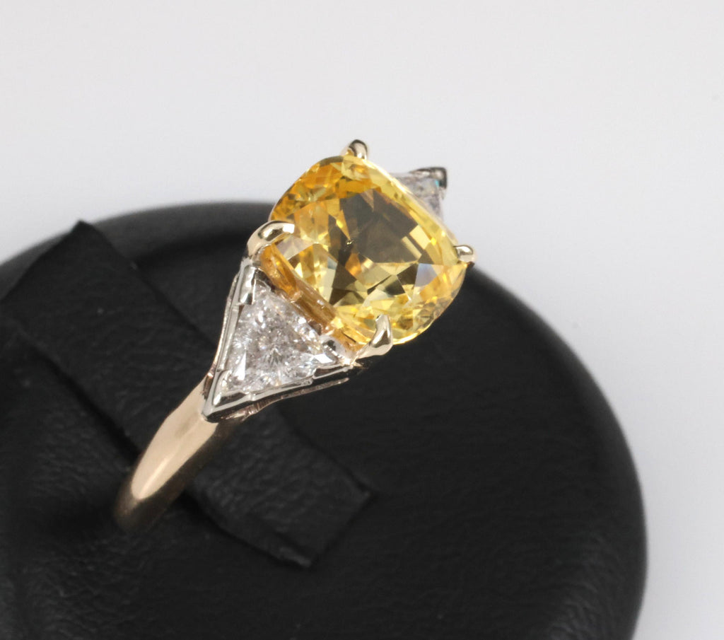4.52ct GIA Ceylon No Heat Yellow Sapphire & 0.50ct Diamond 18K Gold Ring, Size 8