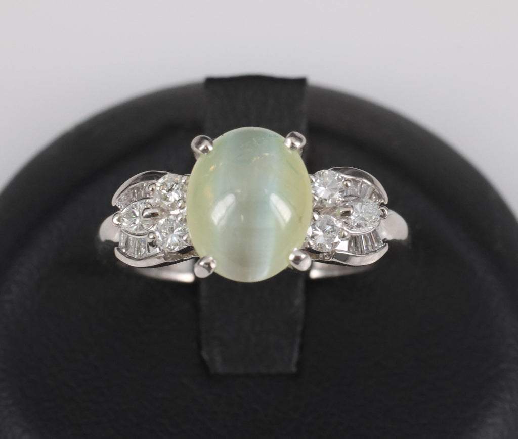 Fine 3.04ct Green Chrysoberyl Cat's Eye & 0.48ct Diamond Platinum Ring, Size 7