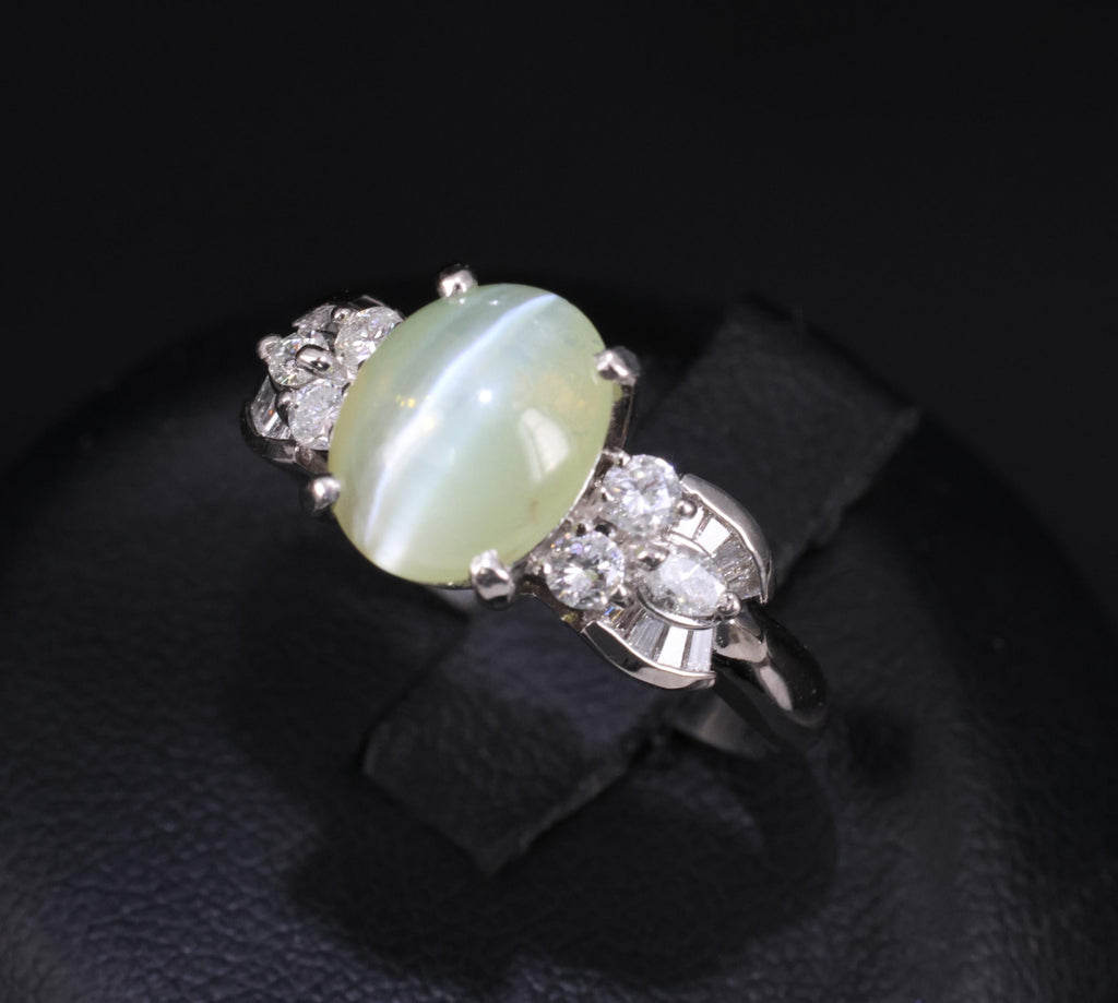 Fine 3.04ct Green Chrysoberyl Cat's Eye & 0.48ct Diamond Platinum Ring, Size 7