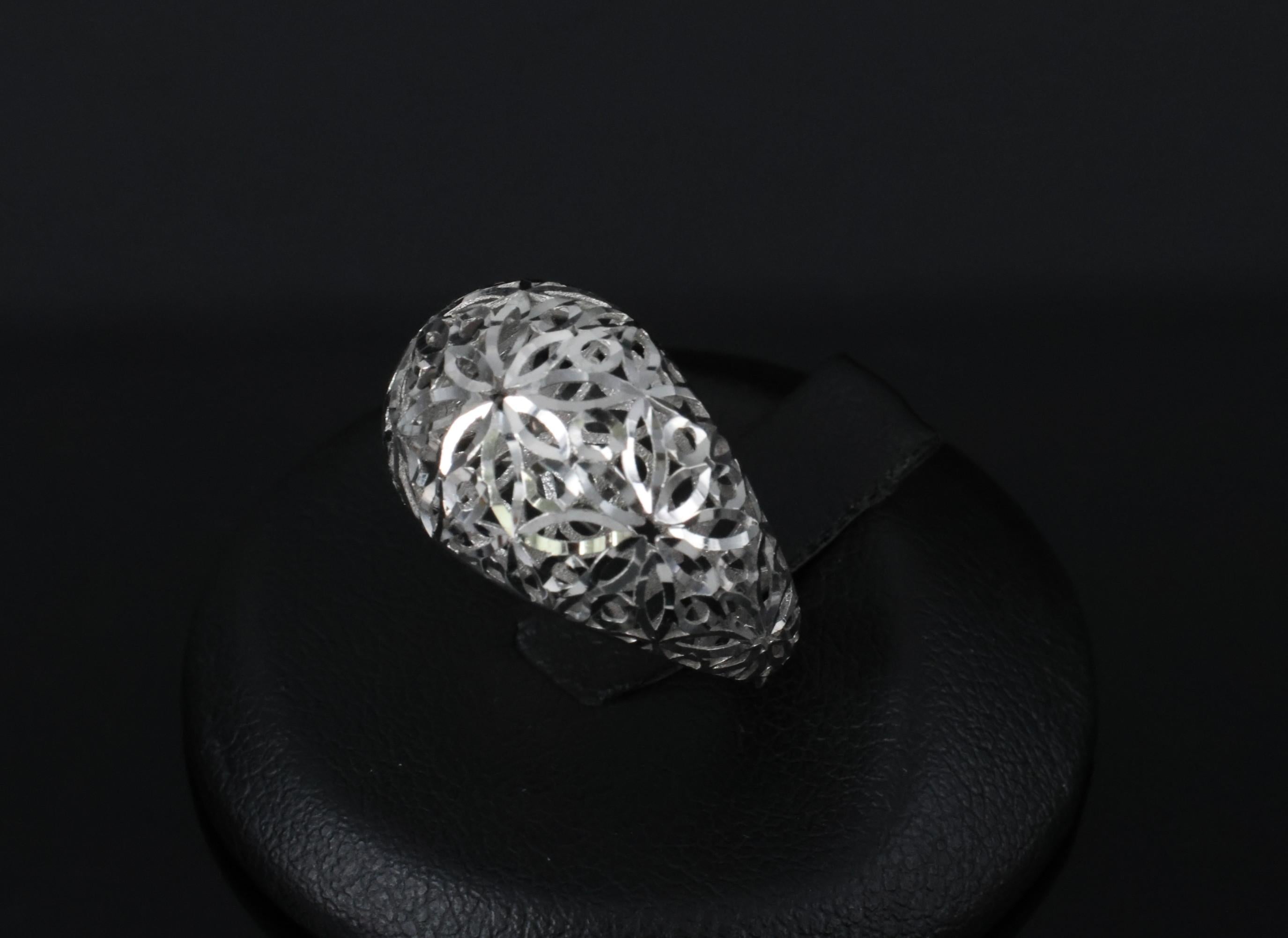 Unique Handmade Solid Platinum Decorated Dome Ring Size 6.75, 4.0g