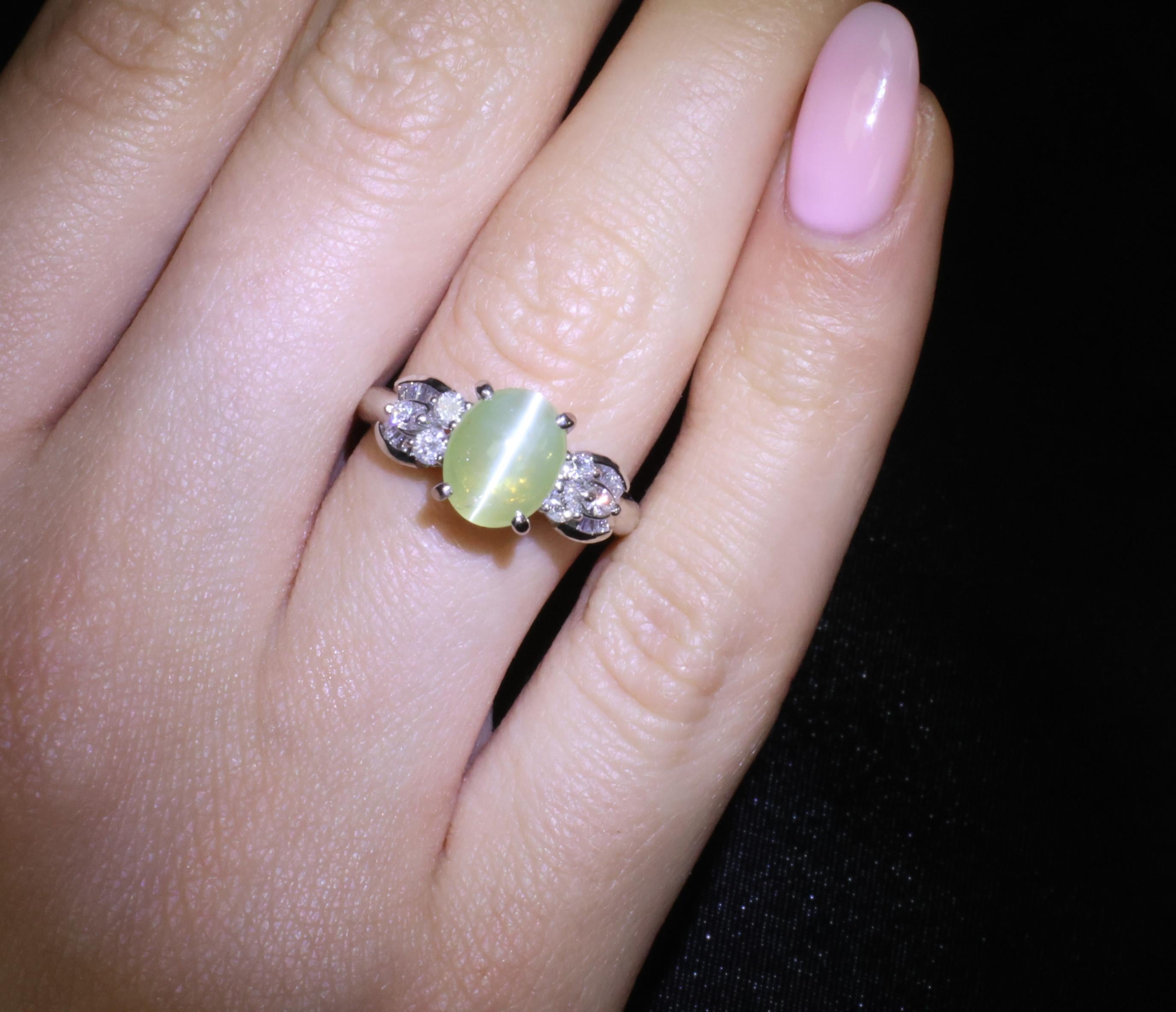 Fine 3.04ct Green Chrysoberyl Cat's Eye & 0.48ct Diamond Platinum Ring, Size 7