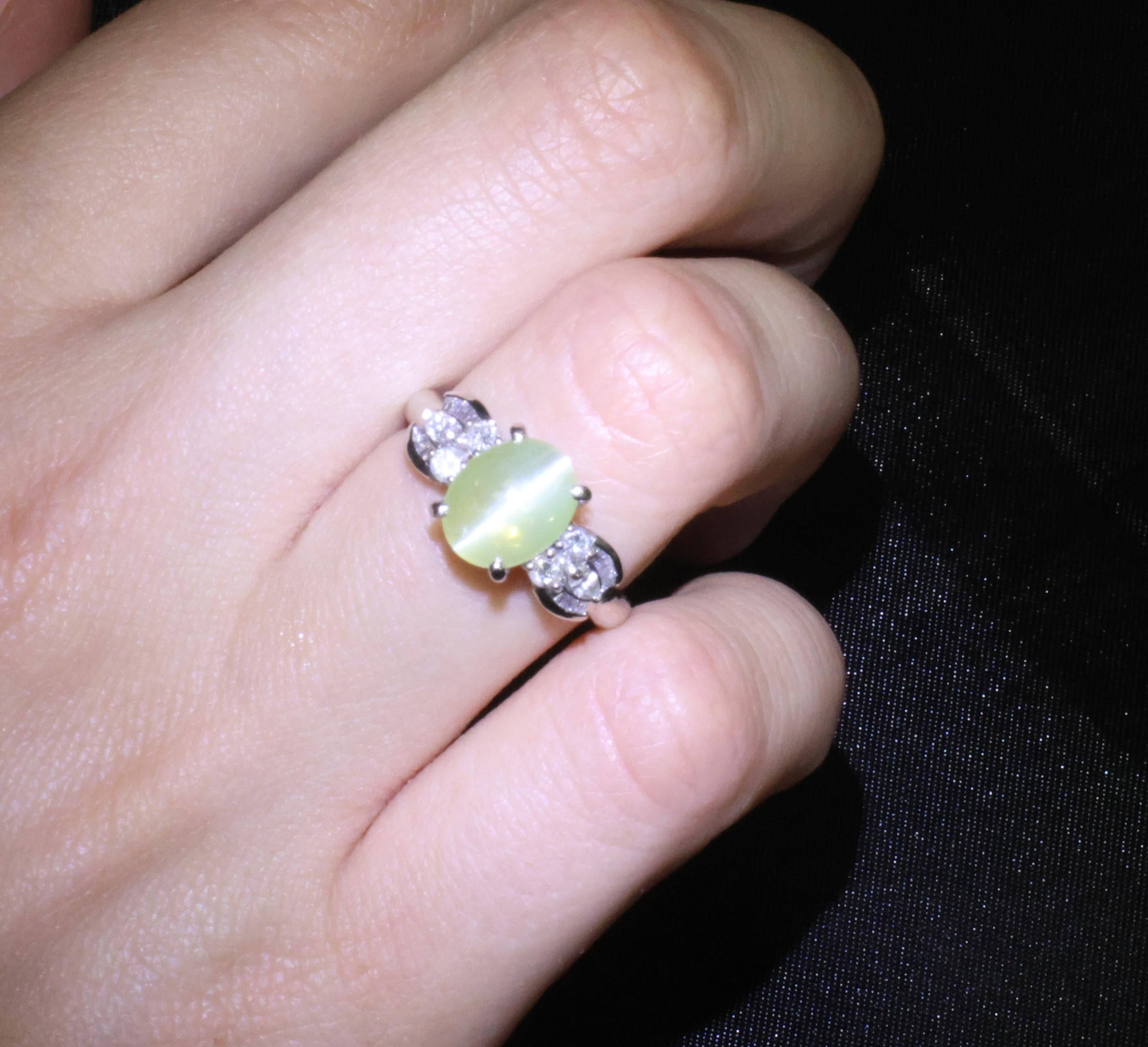 Fine 3.04ct Green Chrysoberyl Cat's Eye & 0.48ct Diamond Platinum Ring, Size 7