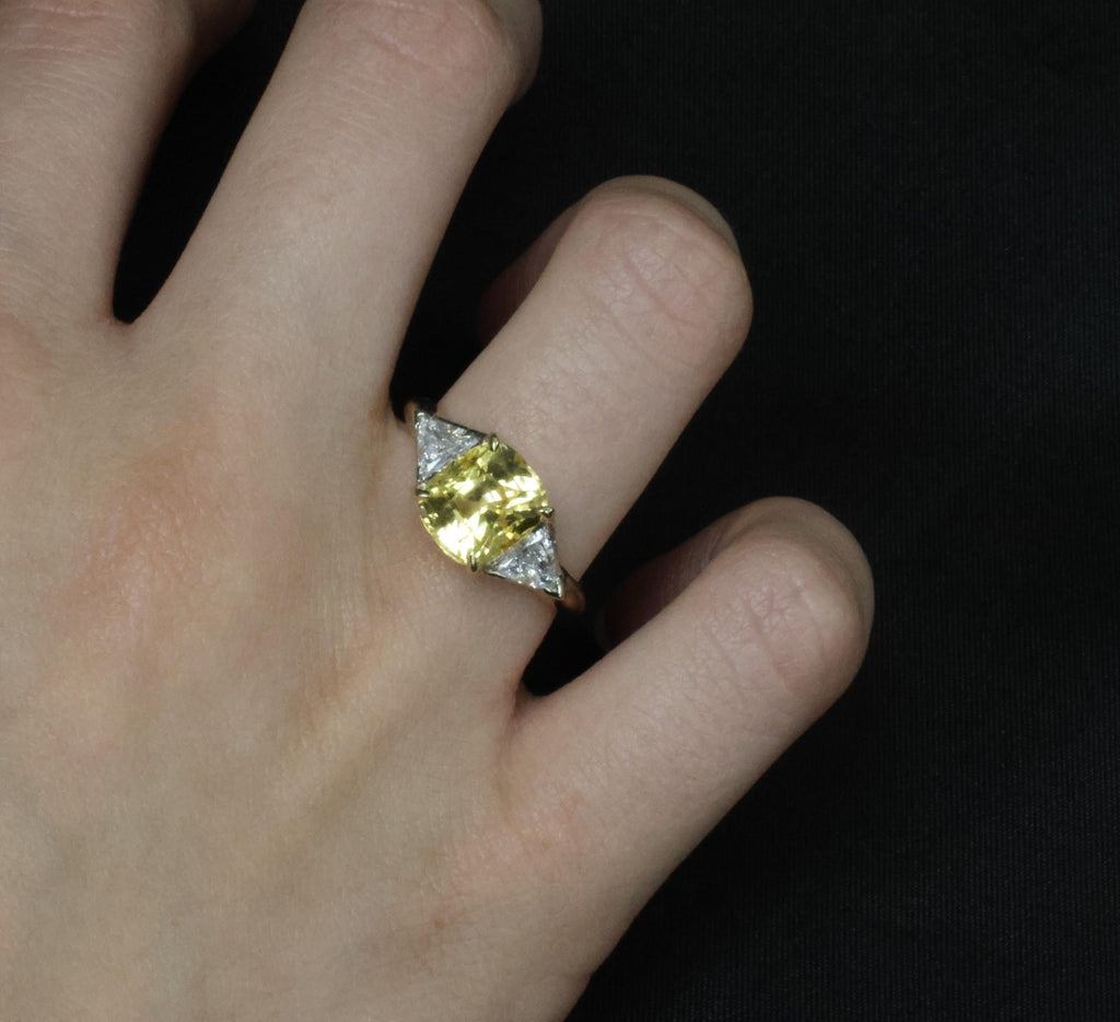 4.52ct GIA Ceylon No Heat Yellow Sapphire & 0.50ct Diamond 18K Gold Ring, Size 8