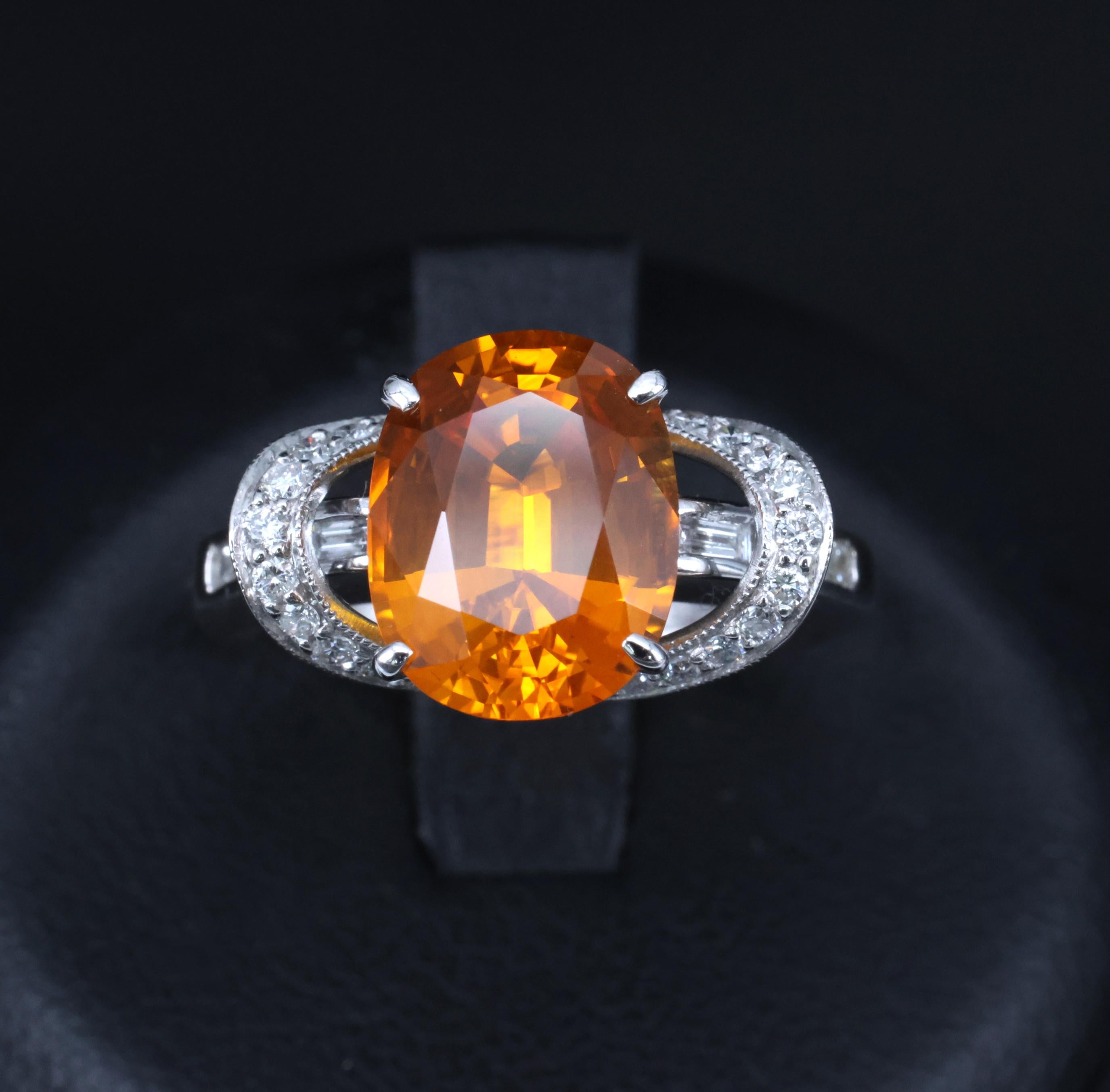 4.49ct GIA Vivid Orange Sapphire & 0.51ct Diamond Platinum Ring Size 6.5 8.1gr