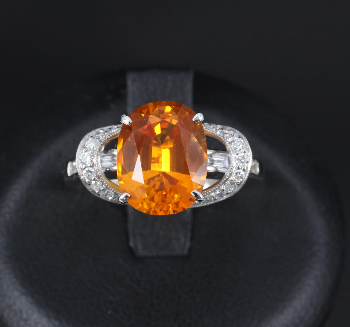 4.49ct GIA Vivid Orange Sapphire & 0.51ct Diamond Platinum Ring Size 6.5 8.1gr
