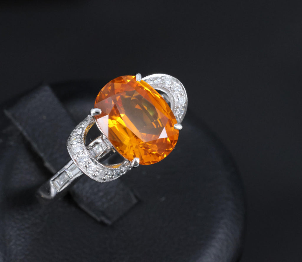 4.49ct GIA Vivid Orange Sapphire & 0.51ct Diamond Platinum Ring Size 6.5 8.1gr