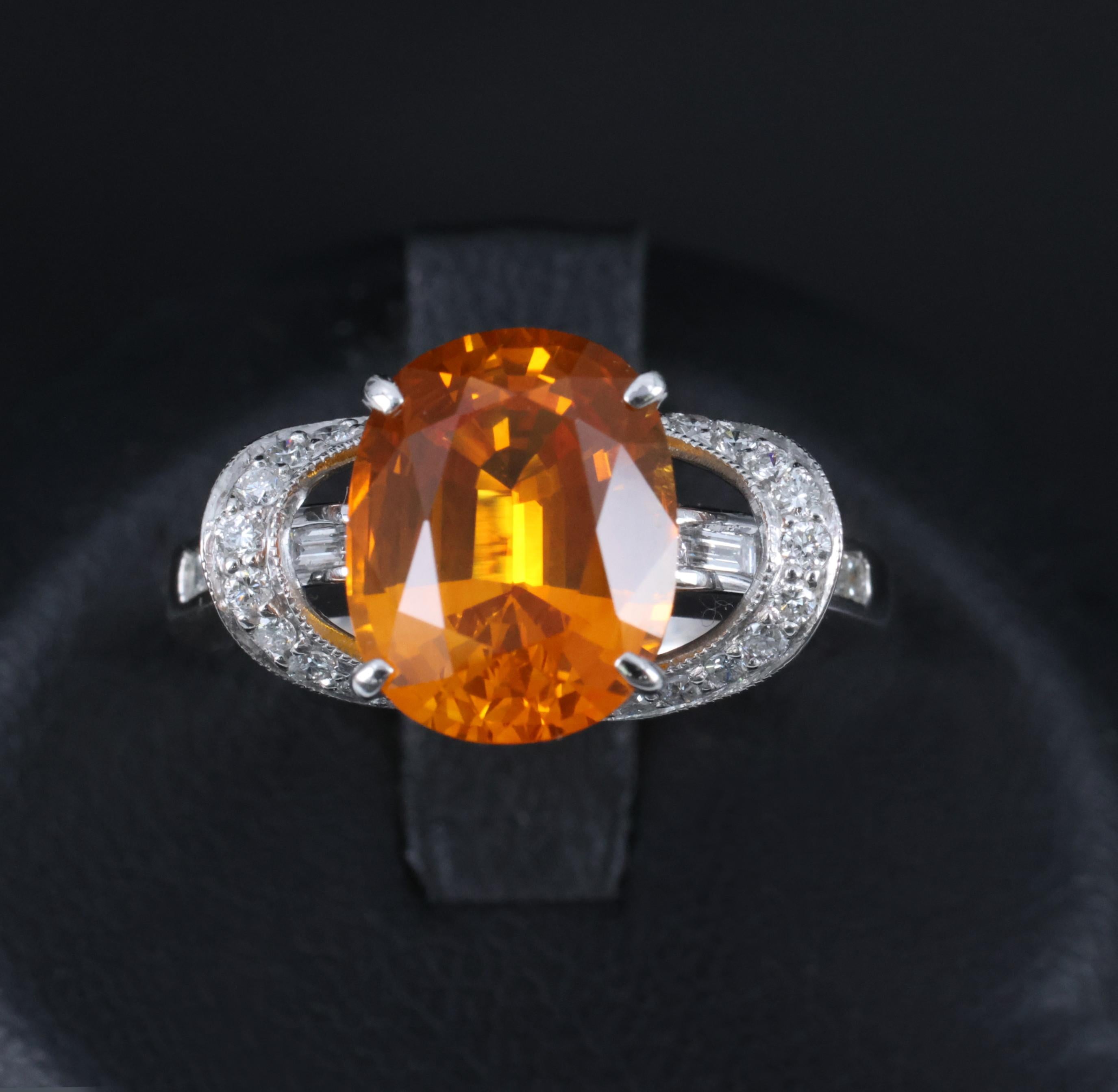 4.49ct GIA Vivid Orange Sapphire & 0.51ct Diamond Platinum Ring Size 6.5 8.1gr