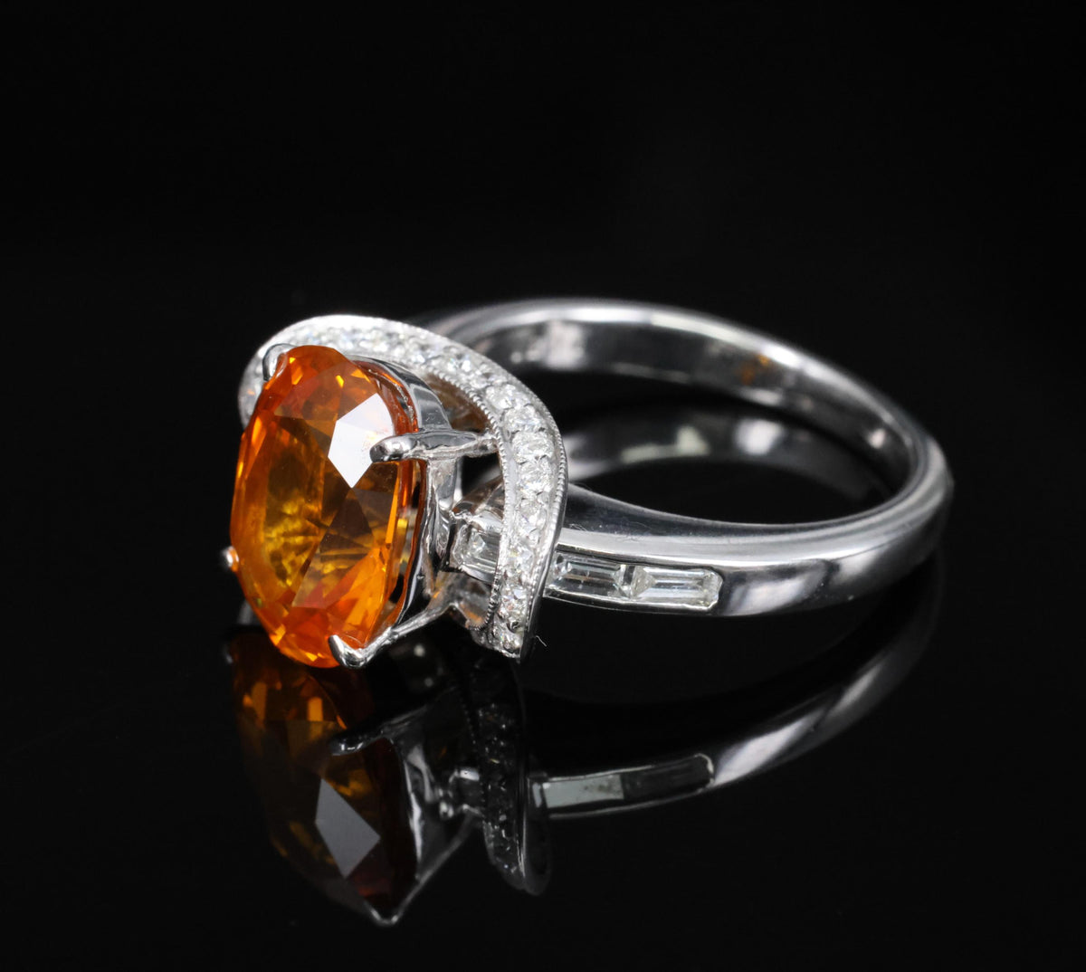 4.49ct GIA Vivid Orange Sapphire & 0.51ct Diamond Platinum Ring Size 6.5 8.1gr