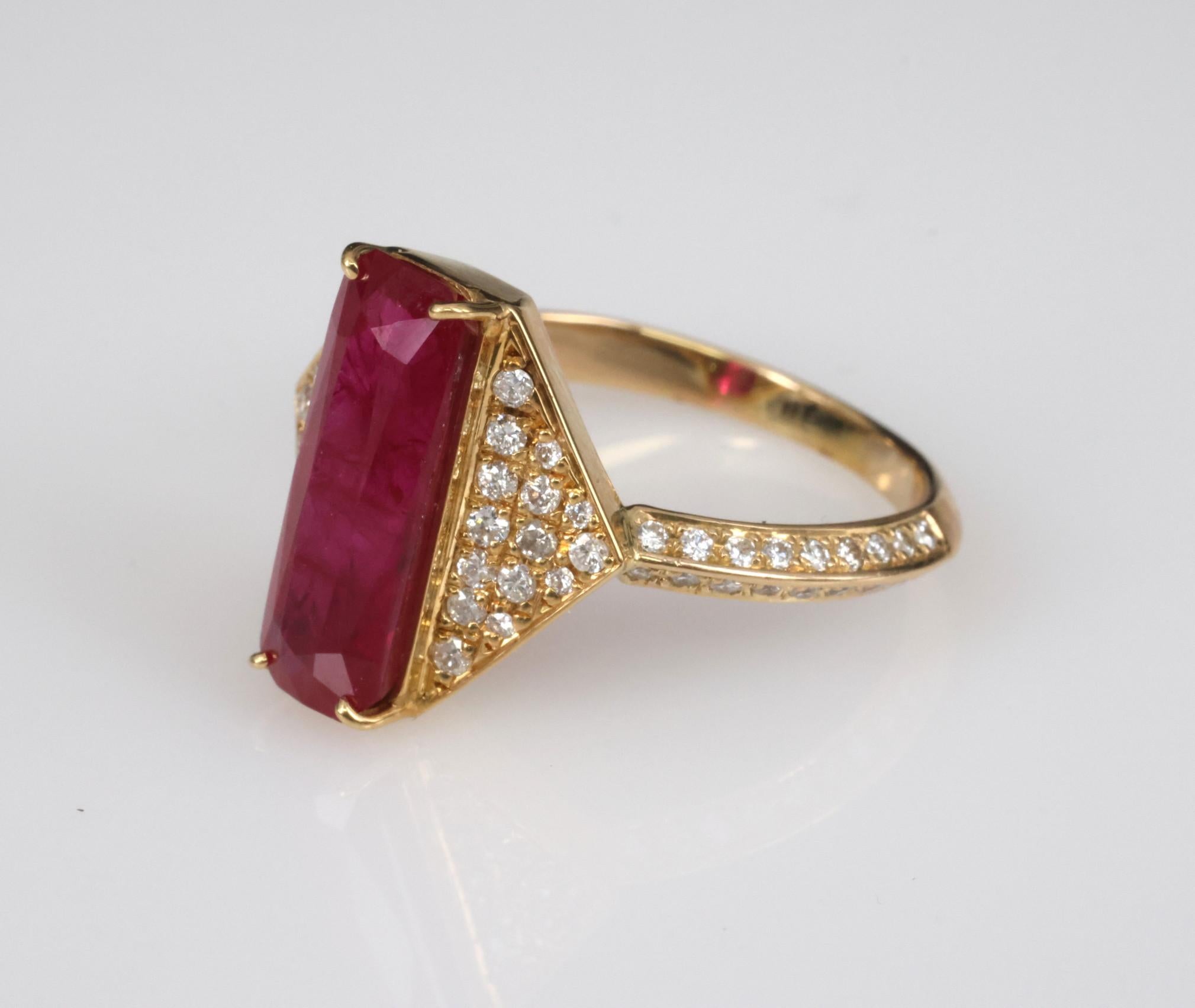 GIA Certified 3.79ct Step Cut Ruby 0.41ct Diamond 18K Yellow Gold Ring Size 7.5