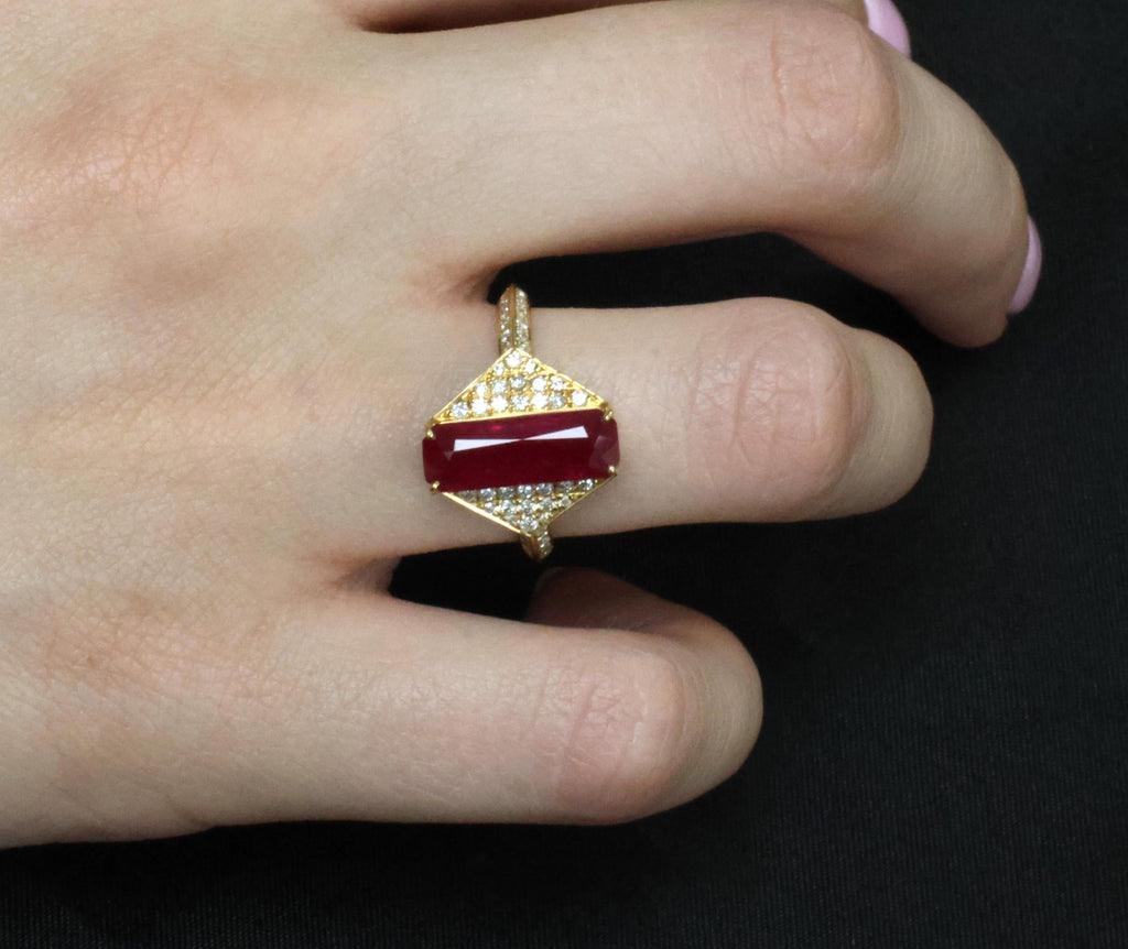GIA Certified 3.79ct Step Cut Ruby 0.41ct Diamond 18K Yellow Gold Ring Size 7.5