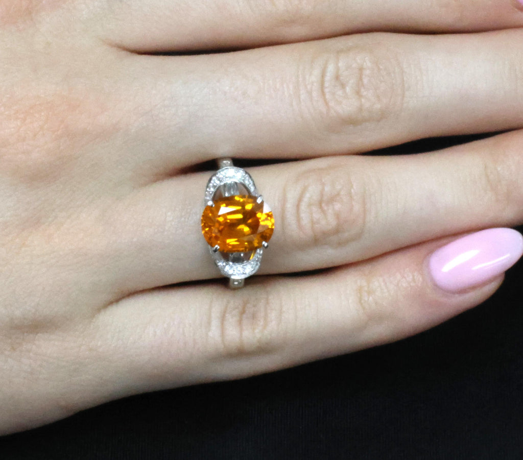 4.49ct GIA Vivid Orange Sapphire & 0.51ct Diamond Platinum Ring Size 6.5 8.1gr