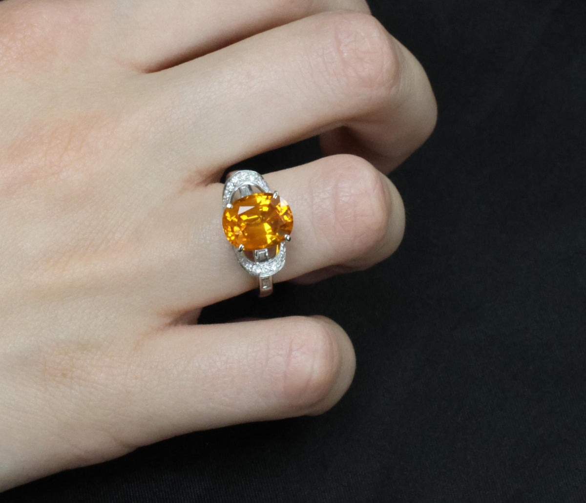 4.49ct GIA Vivid Orange Sapphire & 0.51ct Diamond Platinum Ring Size 6.5 8.1gr