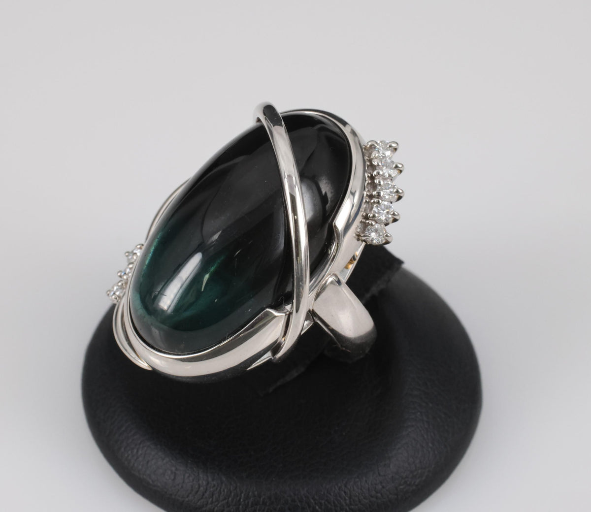 38.45ct Bi-Color Indicolite Tourmaline 0.28ct Diamond Platinum Ring Size 6.5