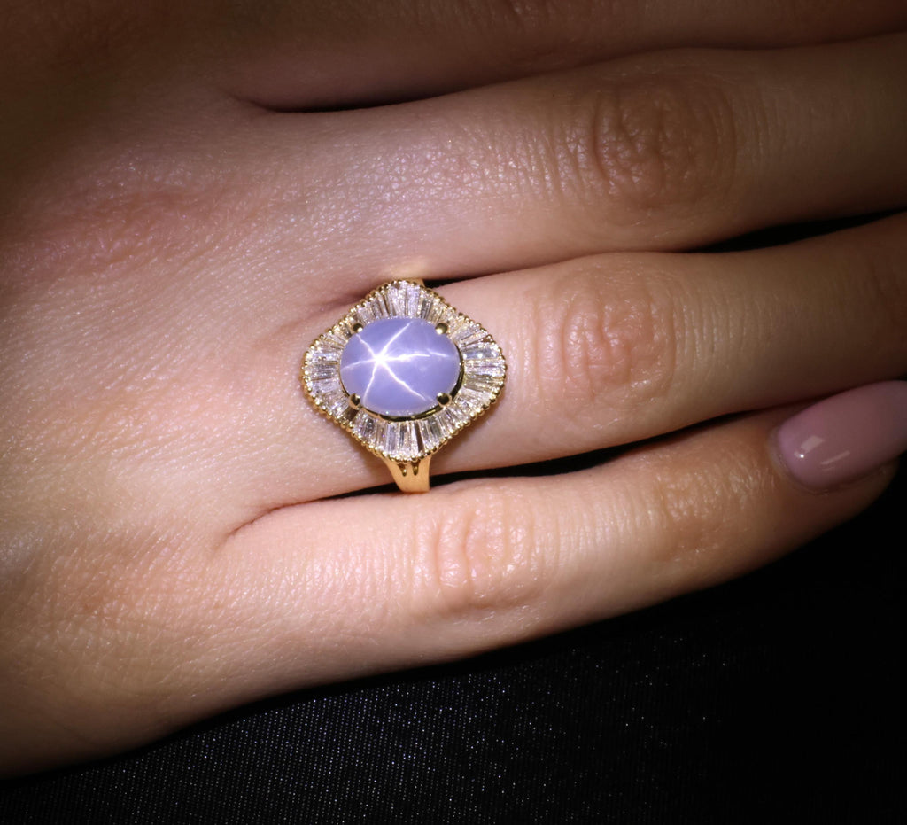 5.45ct Natural Untreated Star Sapphire & 1.00ct Diamond 18K Gold Ring, Size 6.25