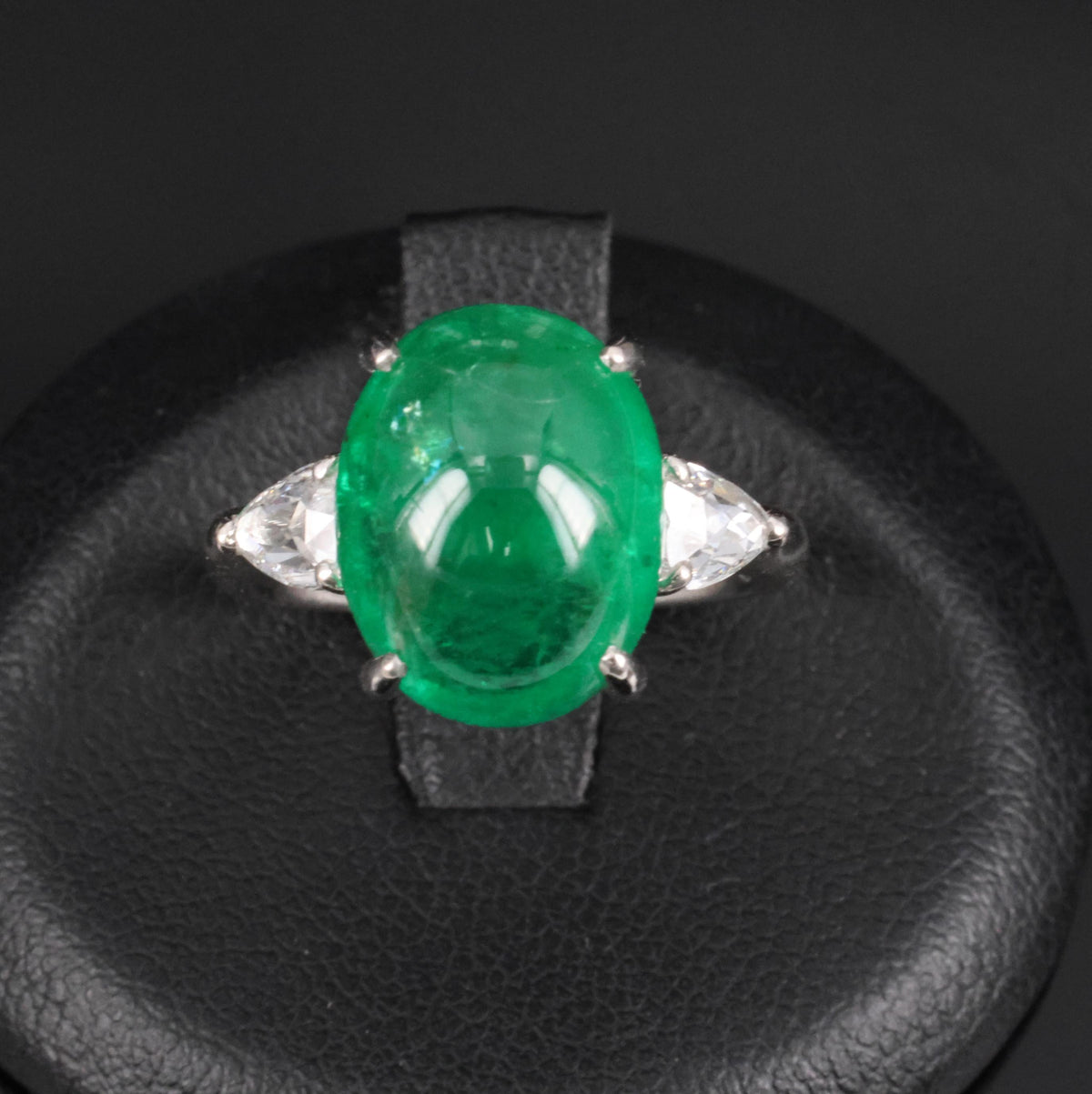 Fine 6.24ct Cabochon Cut Natural Emerald 0.46ct Diamond Platinum Ring Size 5.75
