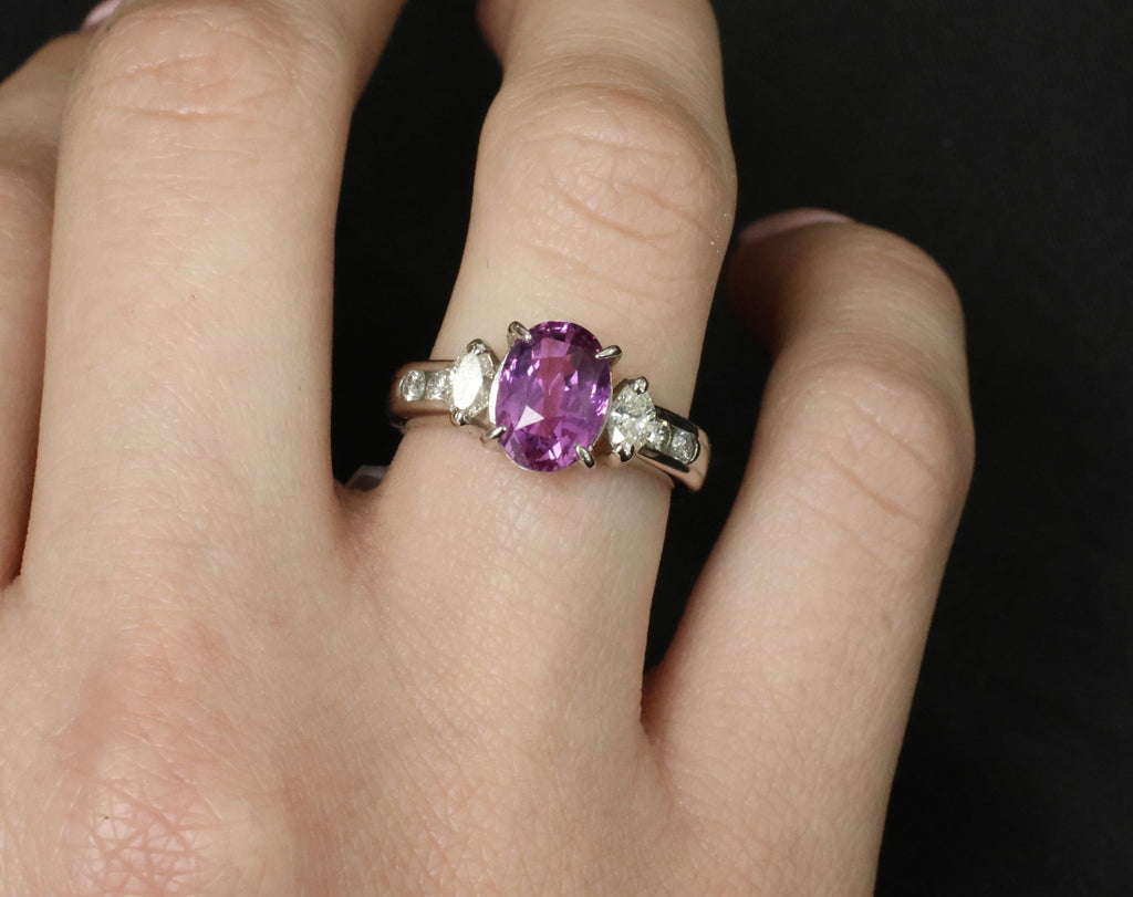 Fine 2.91ct GIA Vivid Pink Ceylon Sapphire & 0.54ct Diamond Platinum Ring Size 6