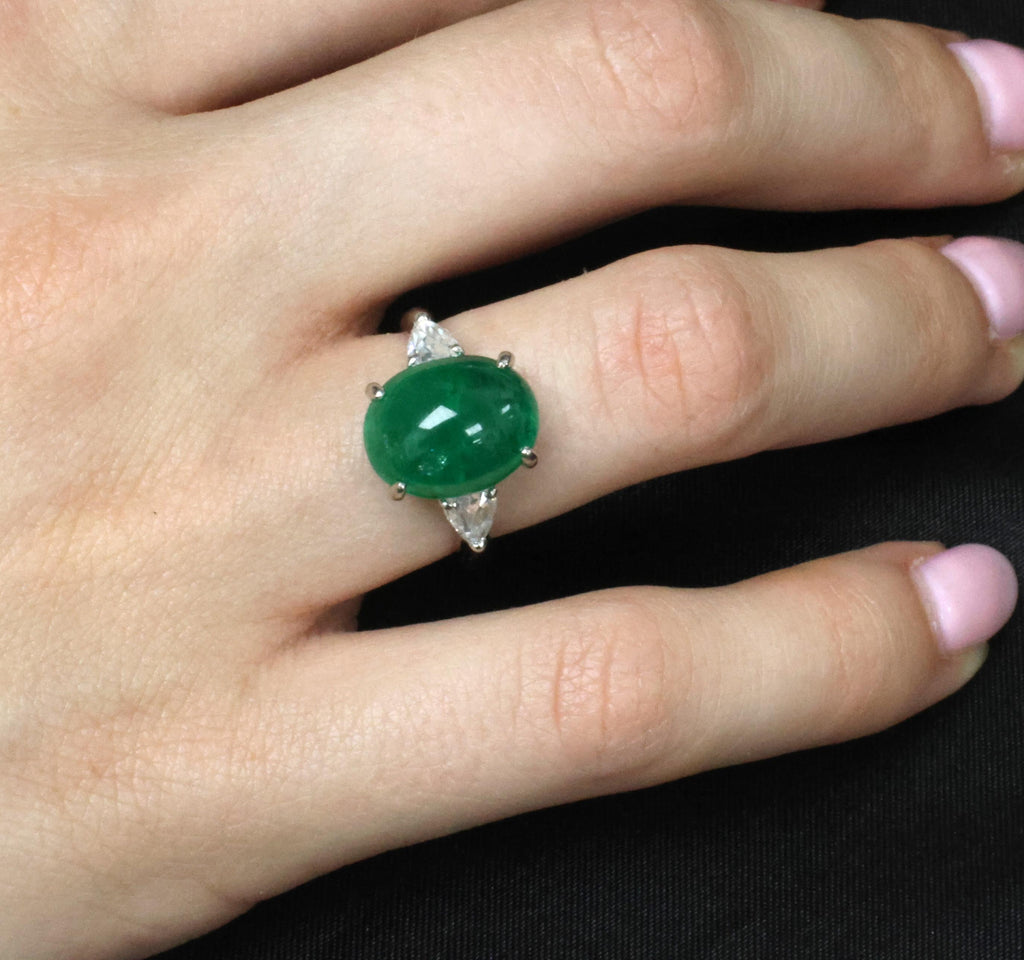 Fine 6.24ct Cabochon Cut Natural Emerald 0.46ct Diamond Platinum Ring Size 5.75