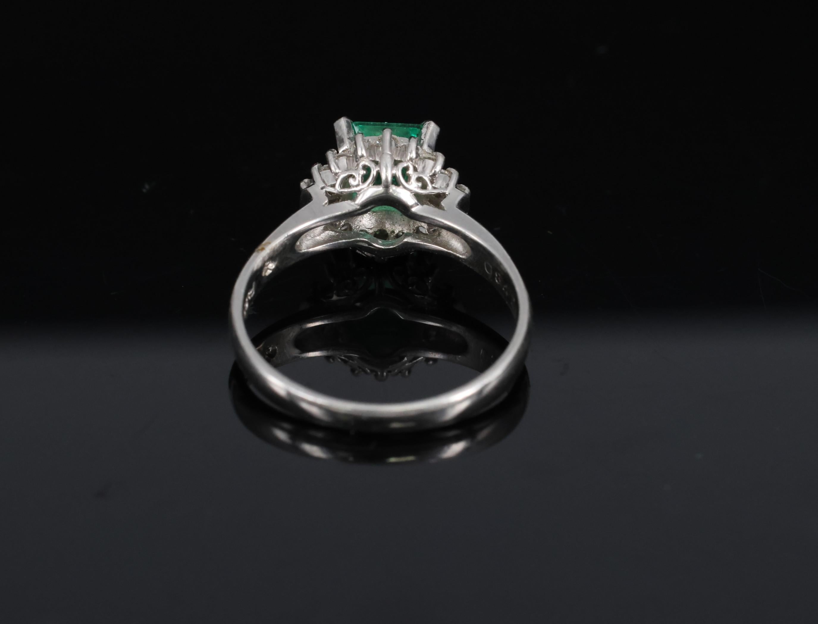Fine 0.84ct GIA Colombian F1 Emerald & 0.30ct Diamond Platinum Ring Size 6.75