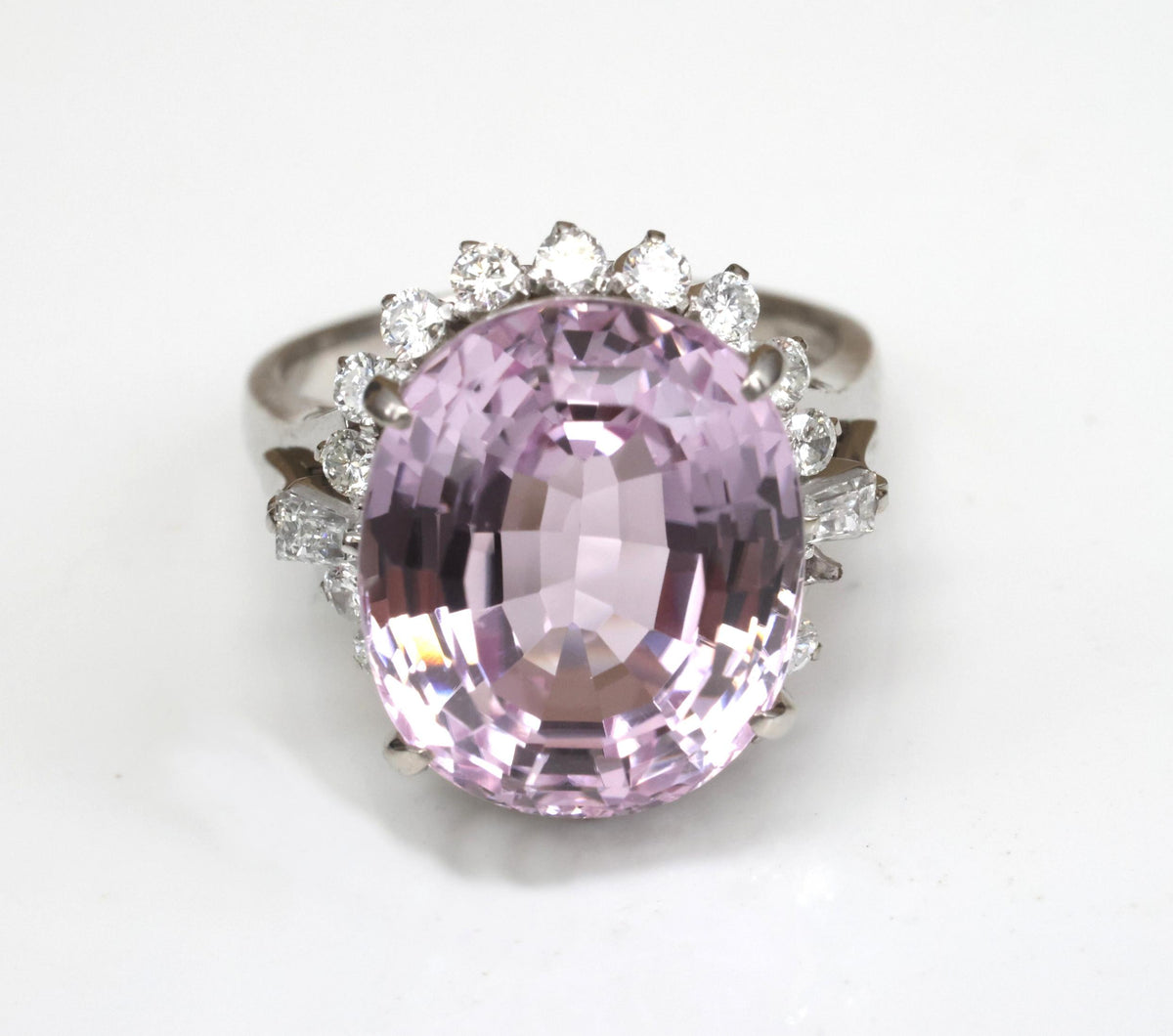 Exquisite 12.28ct Natural Kunzite & 0.64ct Diamond Platinum Ring, Size 6.25