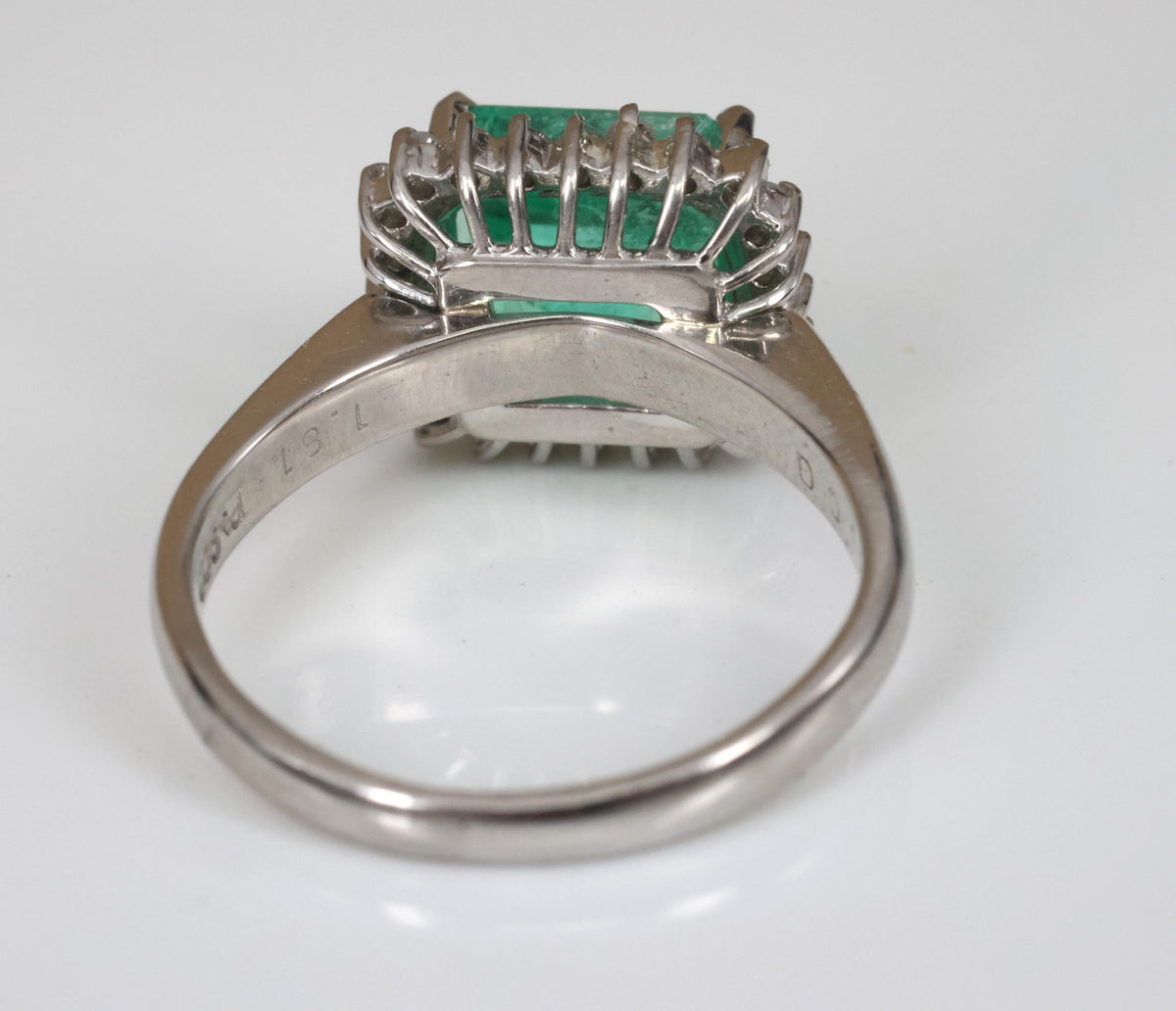 Fine 2.05ct GIA Natural Colombian Emerald 0.19ct Diamond Platinum Ring Size 4.5