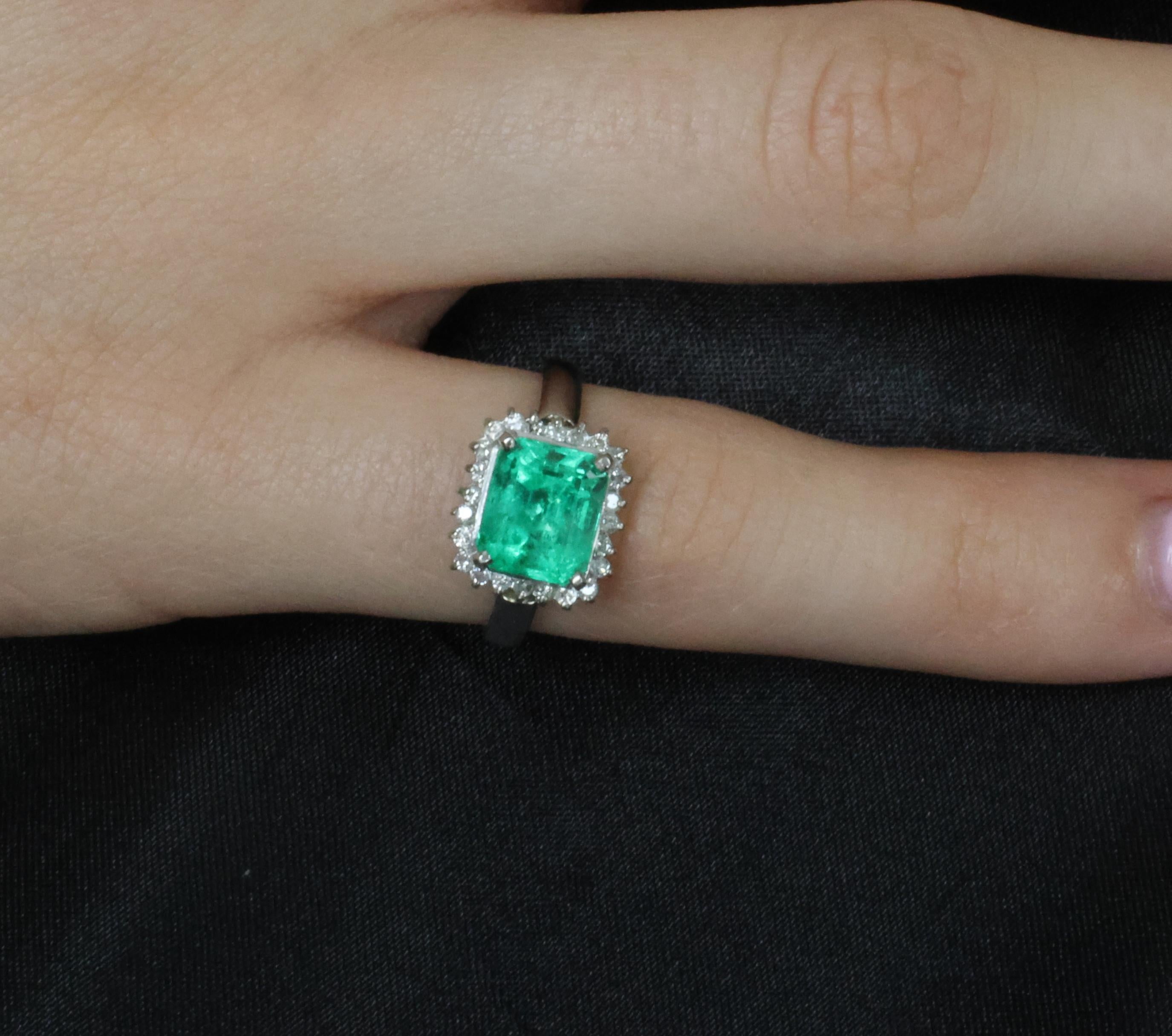 Fine 2.05ct GIA Natural Colombian Emerald 0.19ct Diamond Platinum Ring Size 4.5