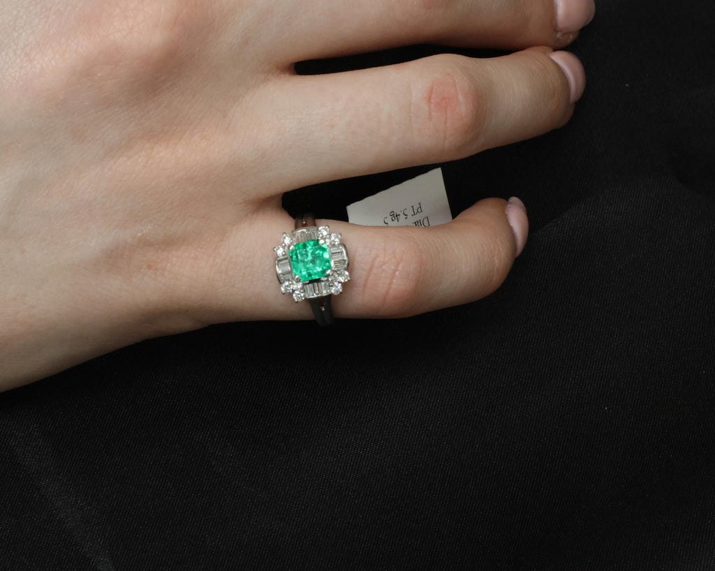 Fine 1.22ct GIA Colombian Emerald & 0.63ct Diamond Platinum Ring, 5.4g Size 5