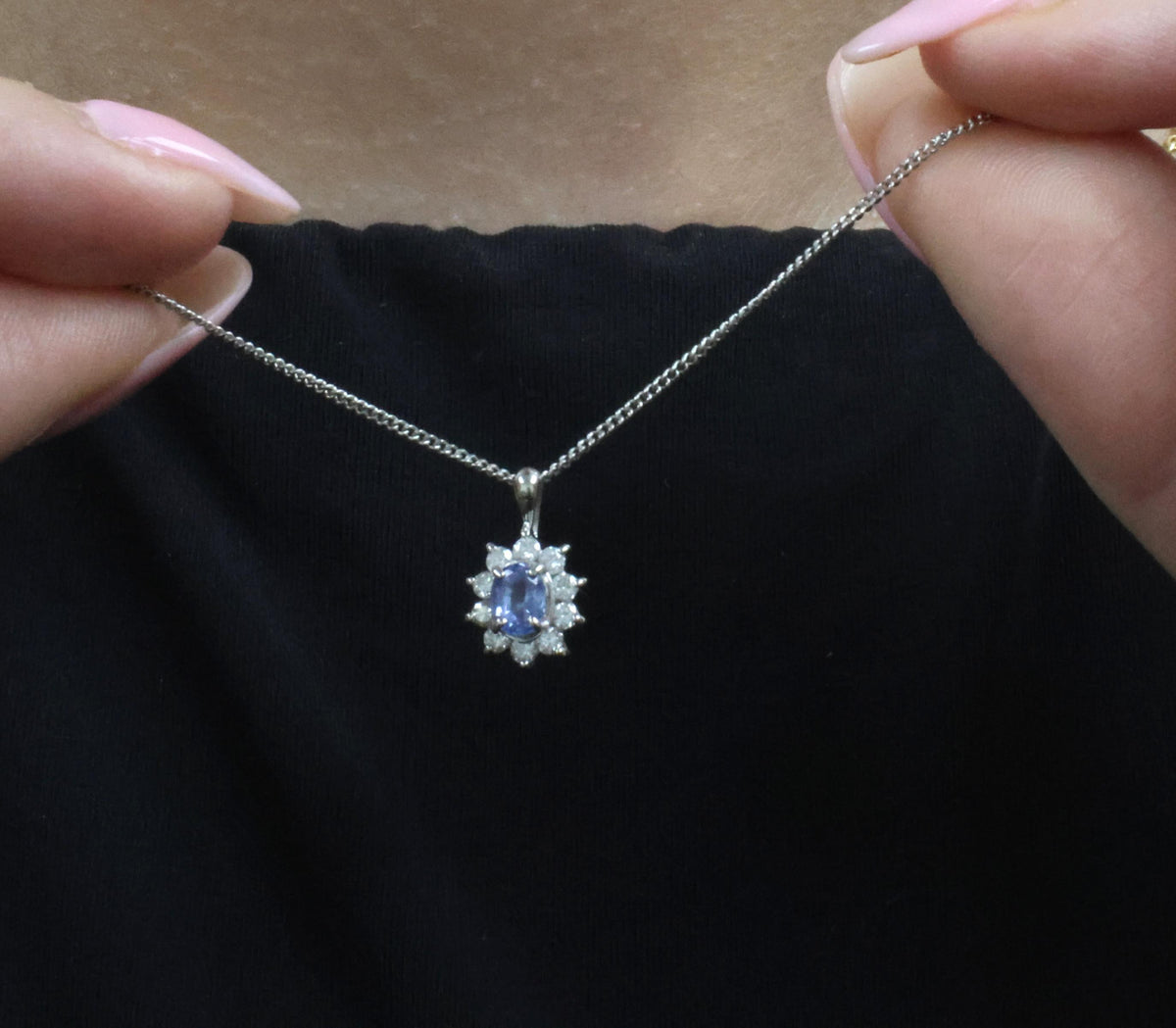 0.51ct Natural Cornflower Blue Sapphire & 0.27ct Diamond Halo Platinum Necklace
